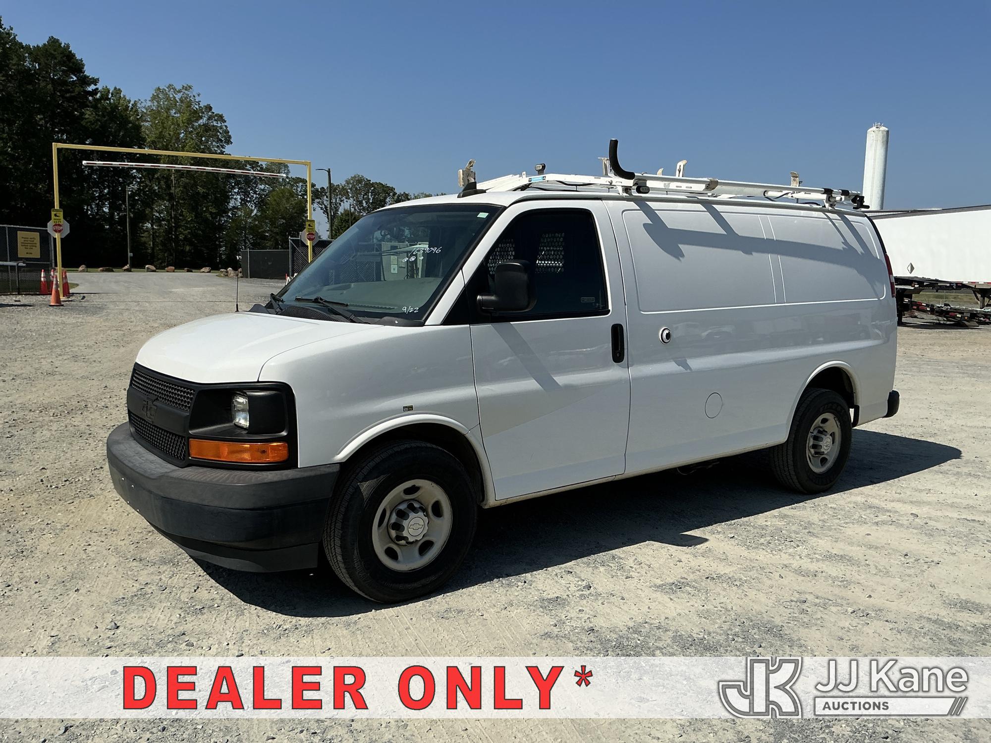 Photo of 2017 Chevrolet Express G2500