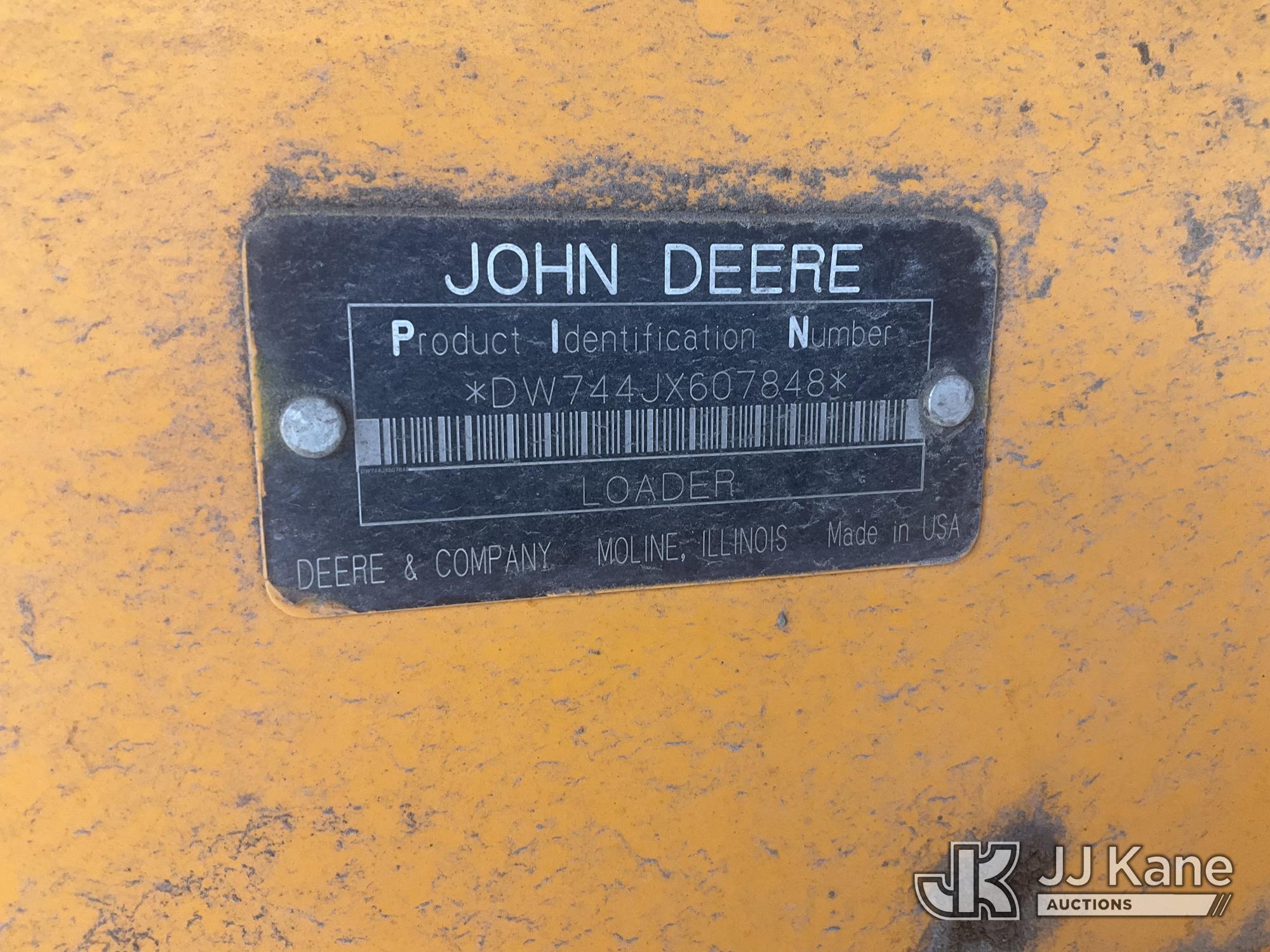 2006 John Deere 744J