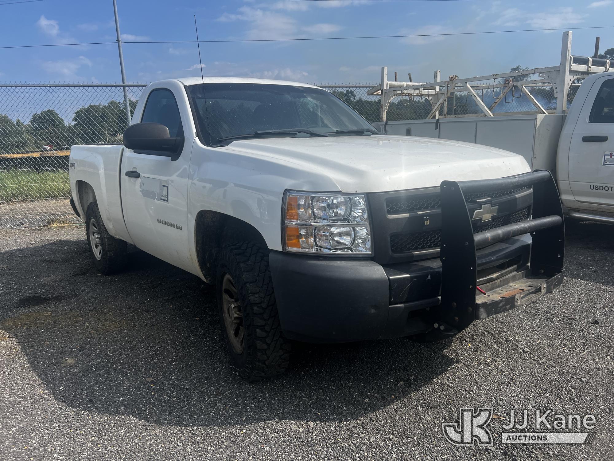 2011 Chevrolet SILVERADO 1500 4X4