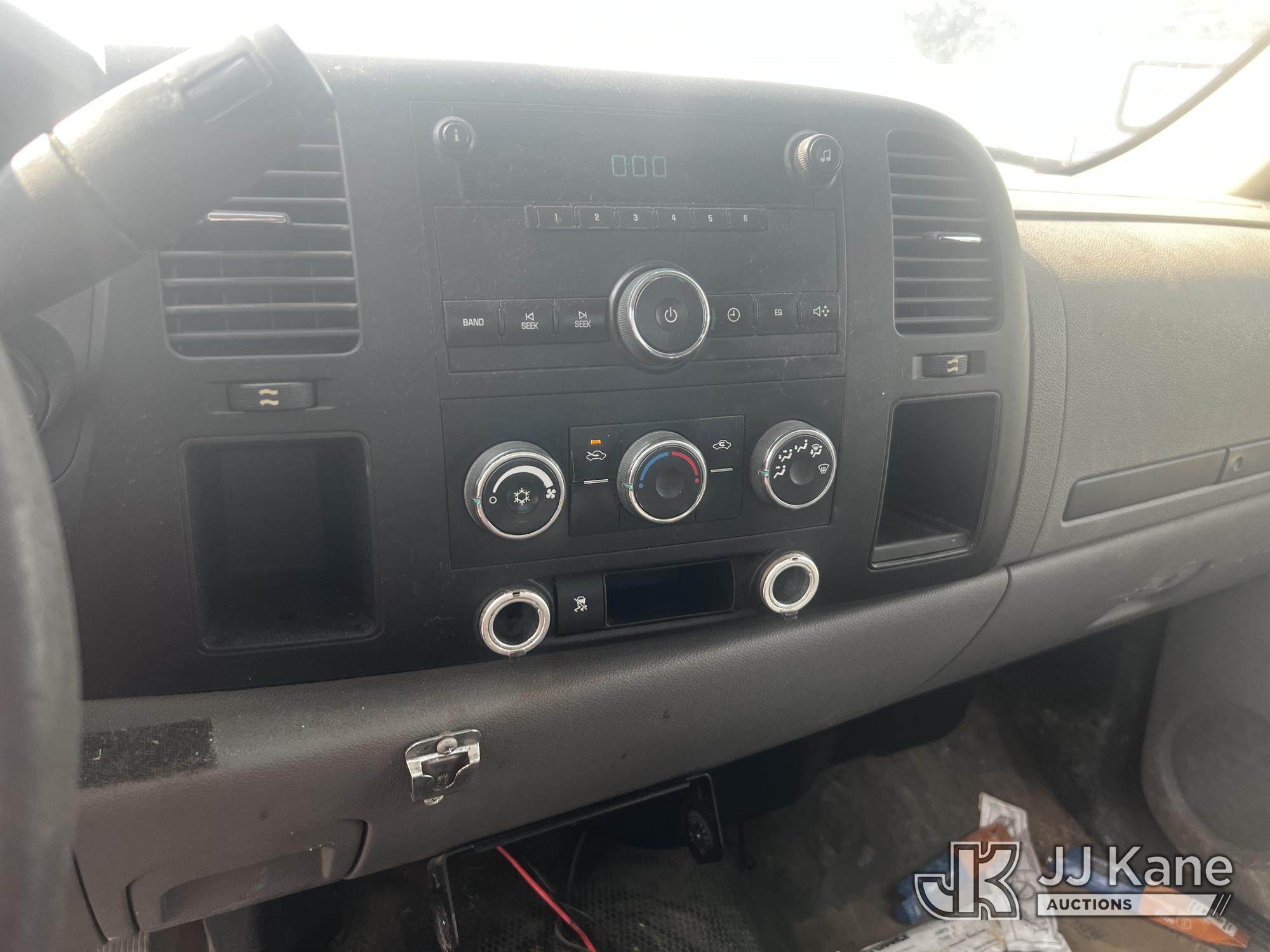 2011 Chevrolet SILVERADO 1500 4X4