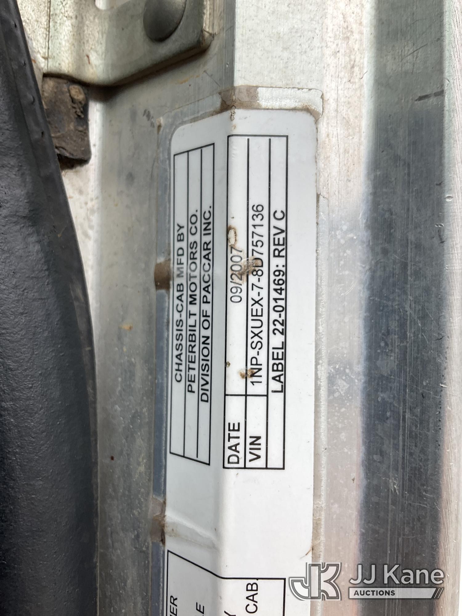 2008 Peterbilt 365