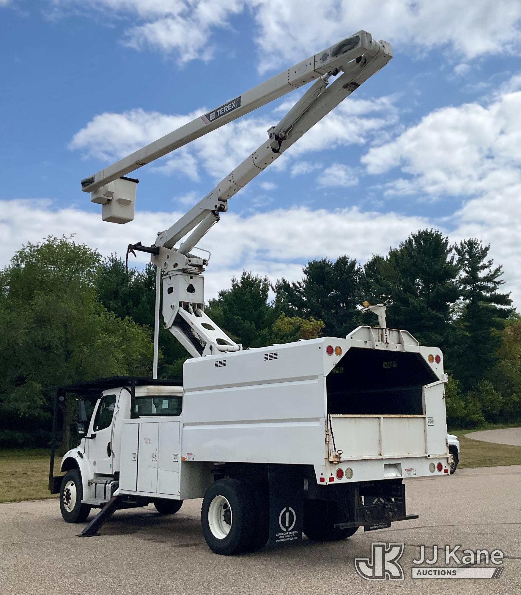 2019 Freightliner M2 106