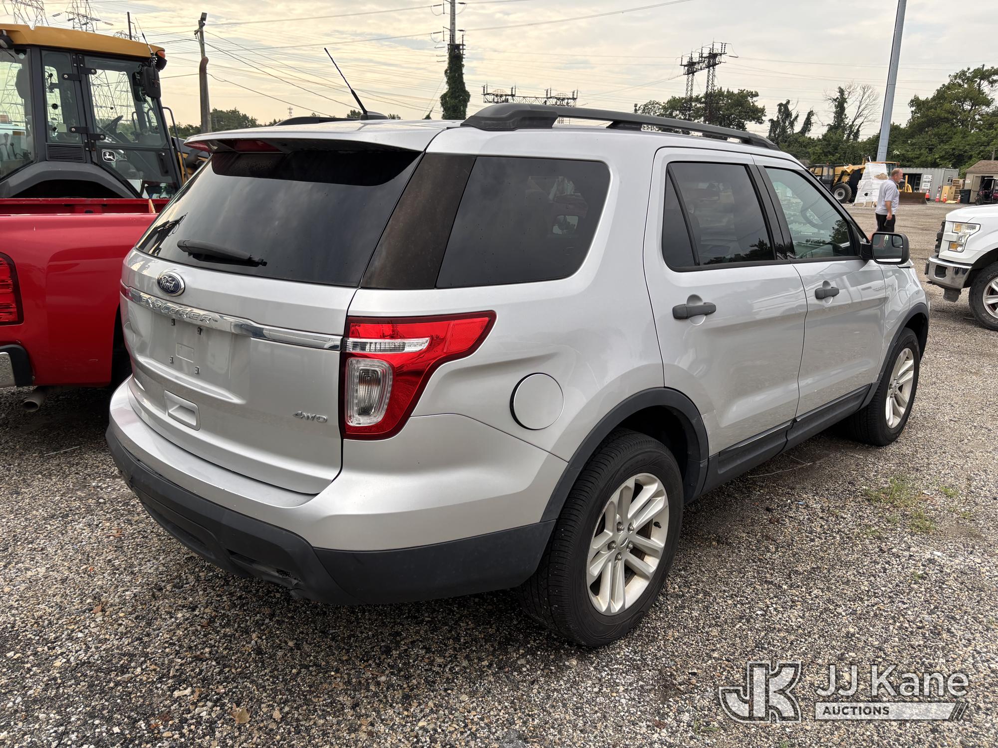 2015 Ford Explorer