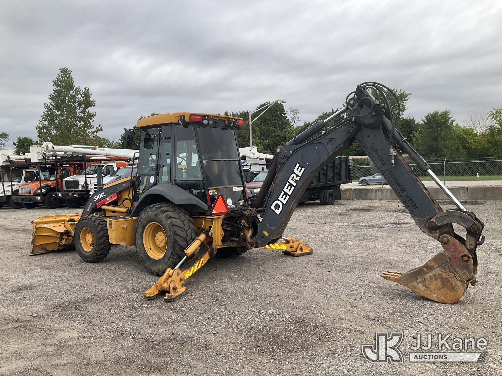 2016 John Deere 310SL 4X4