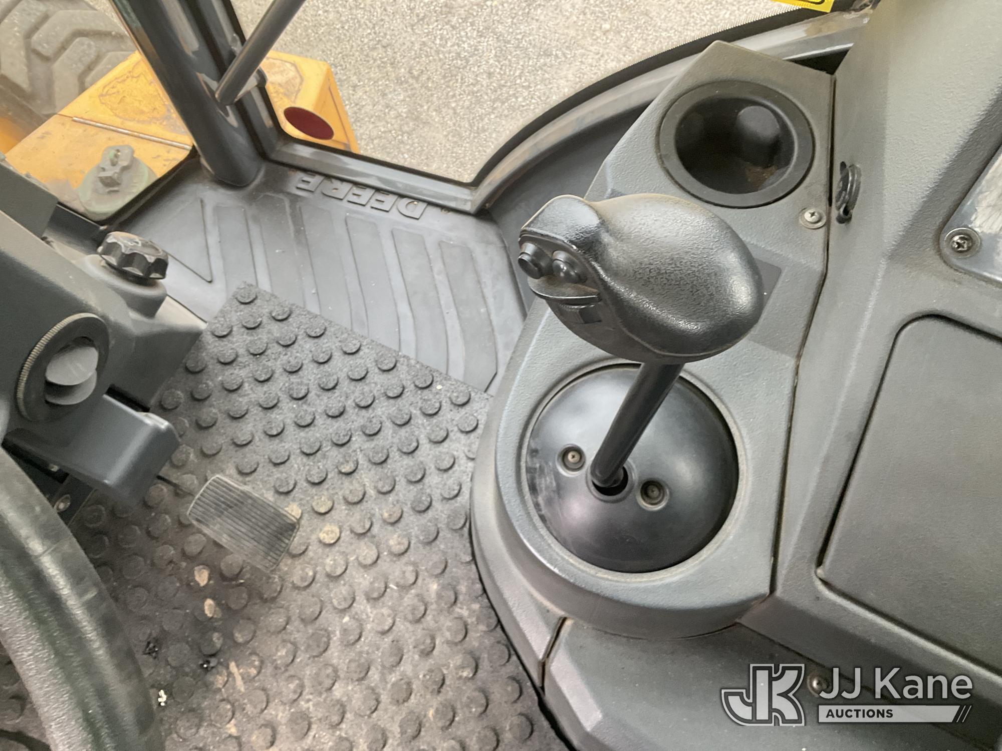 2016 John Deere 310SL 4X4