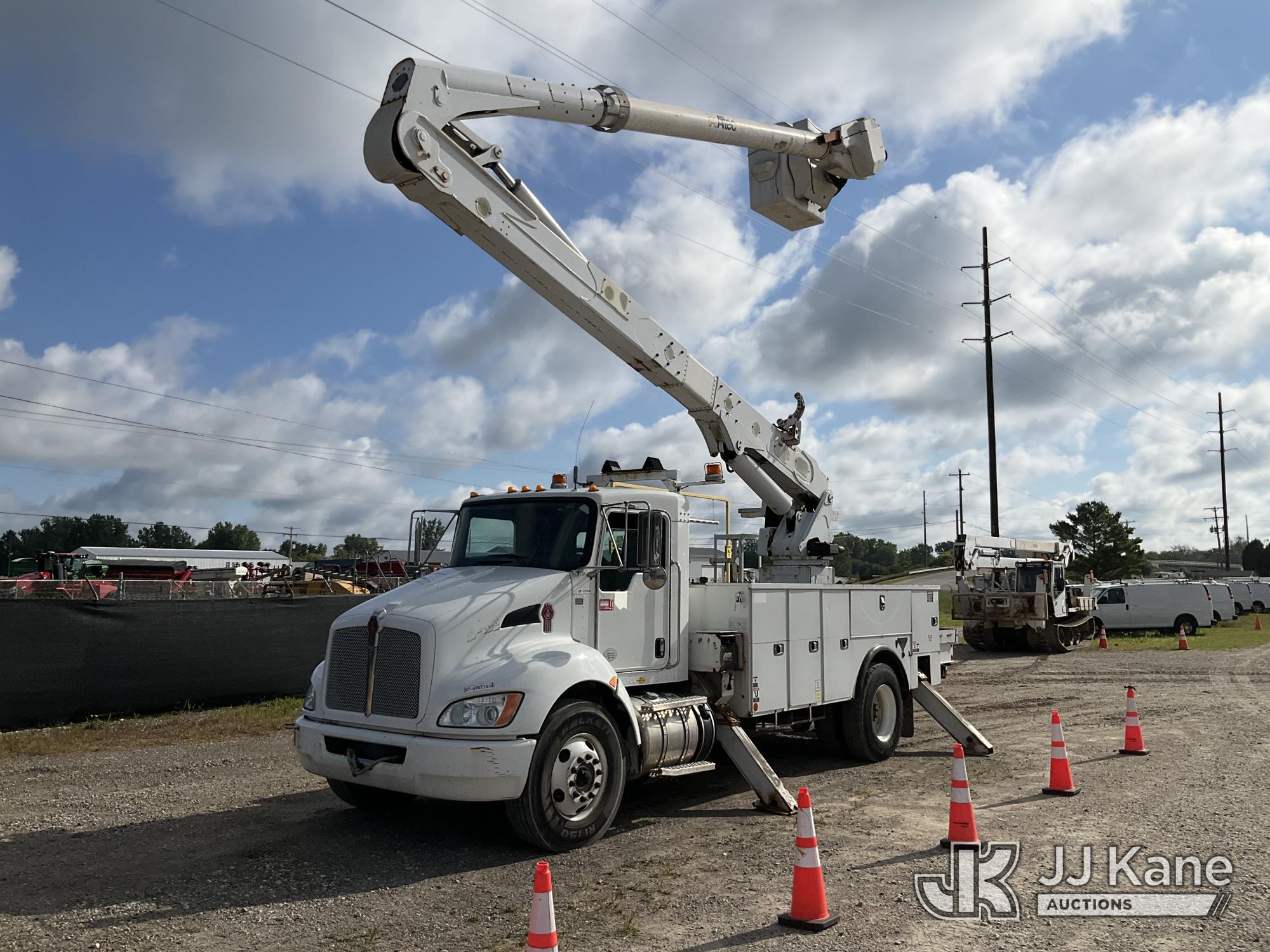 Photo of 2018 Kenworth T300