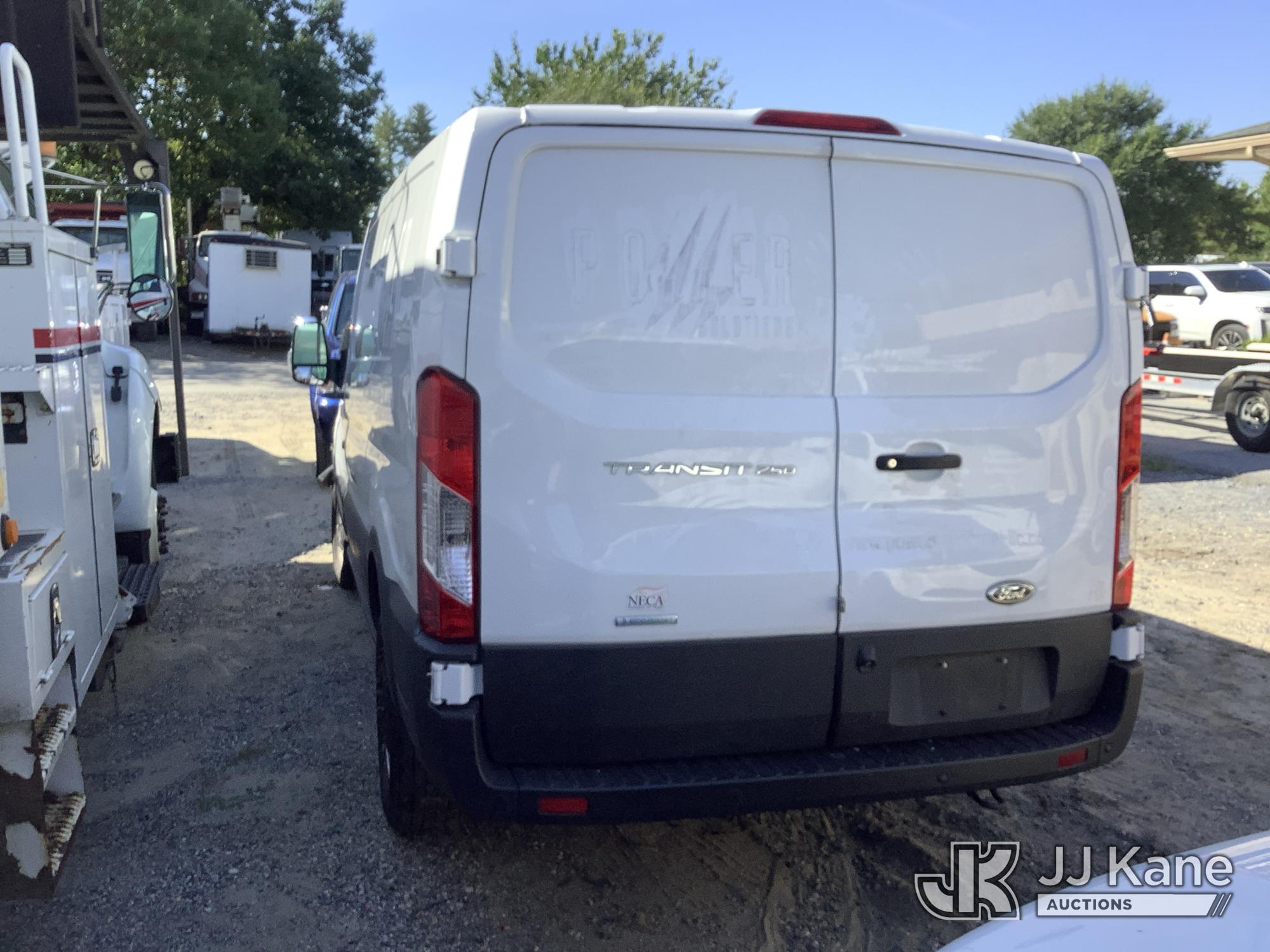 2023 Ford Transit-250