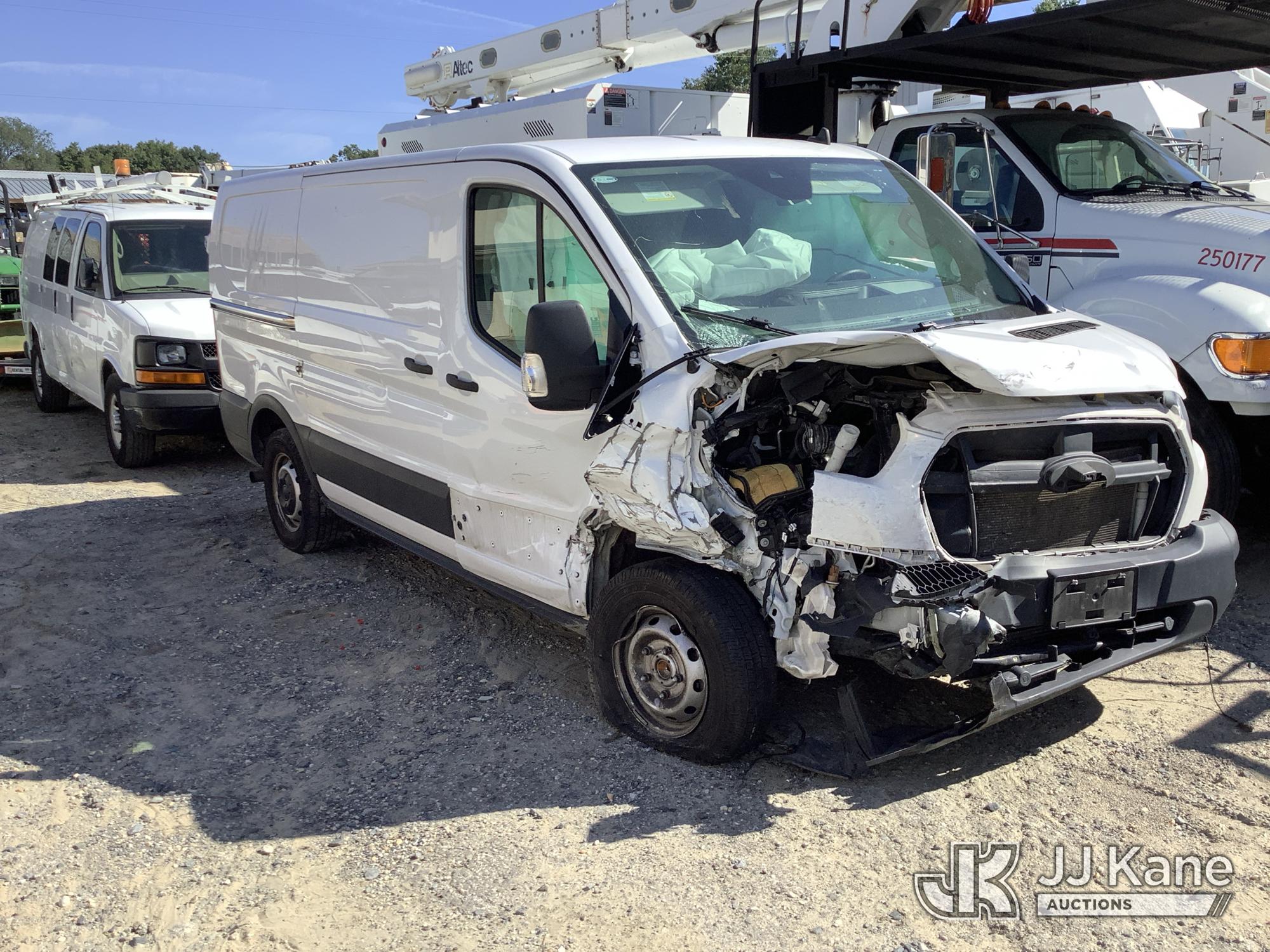 2023 Ford Transit-250