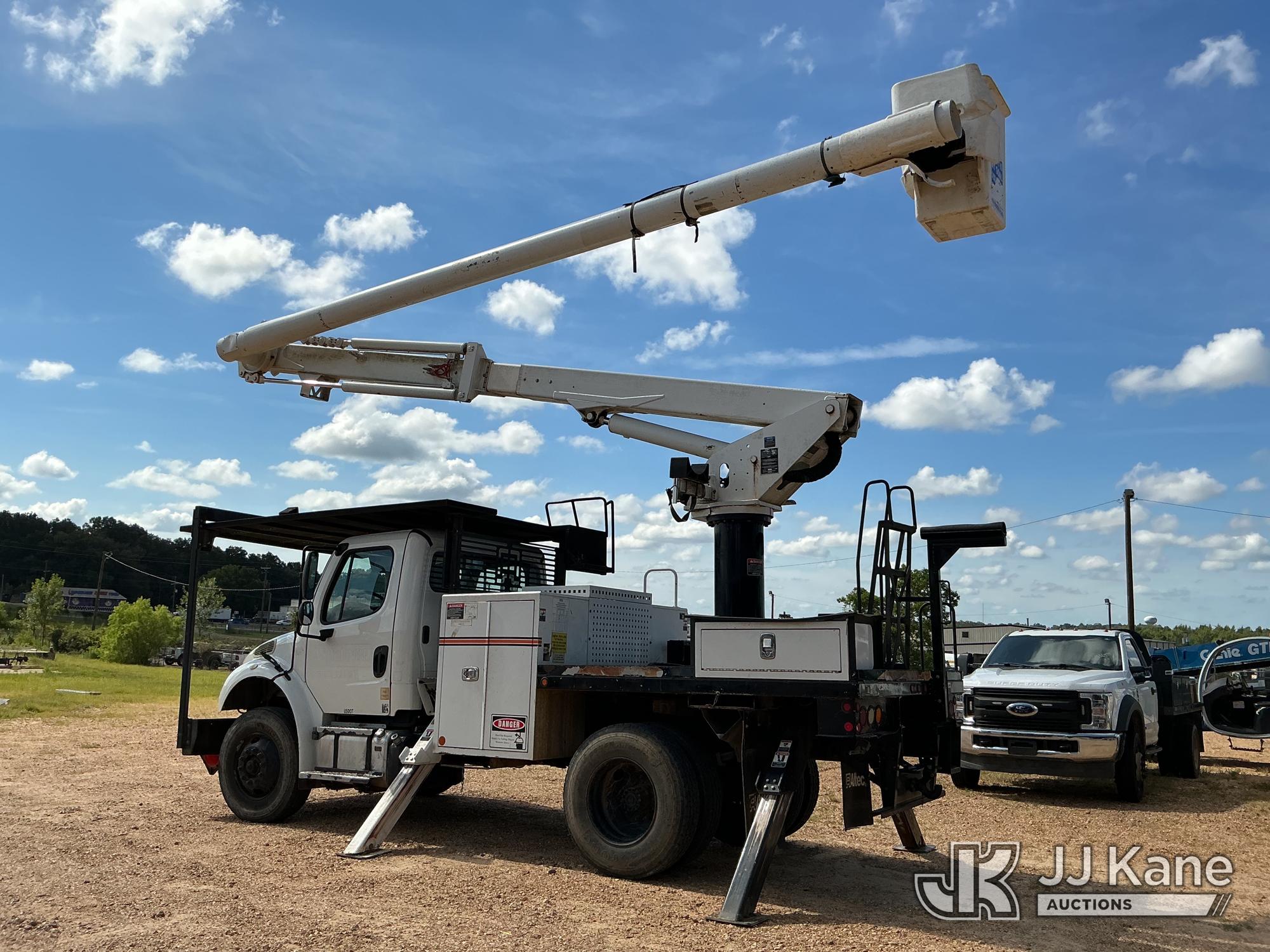 2015 Freightliner M2 106