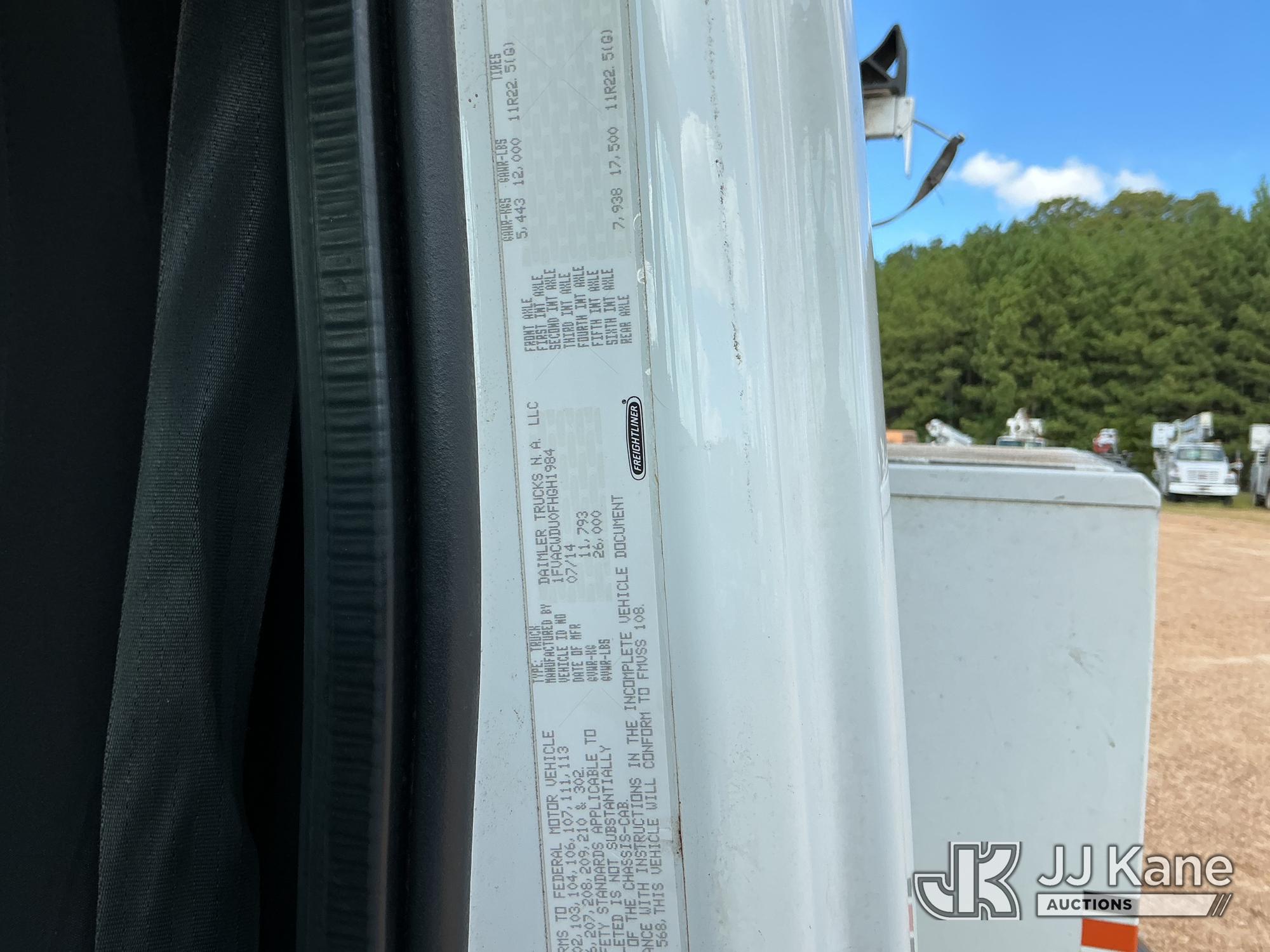 2015 Freightliner M2 106