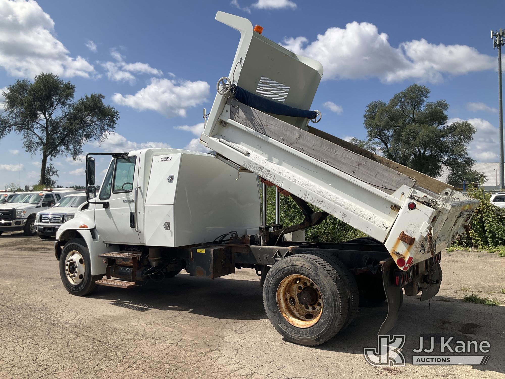 2014 International DURASTAR 4300