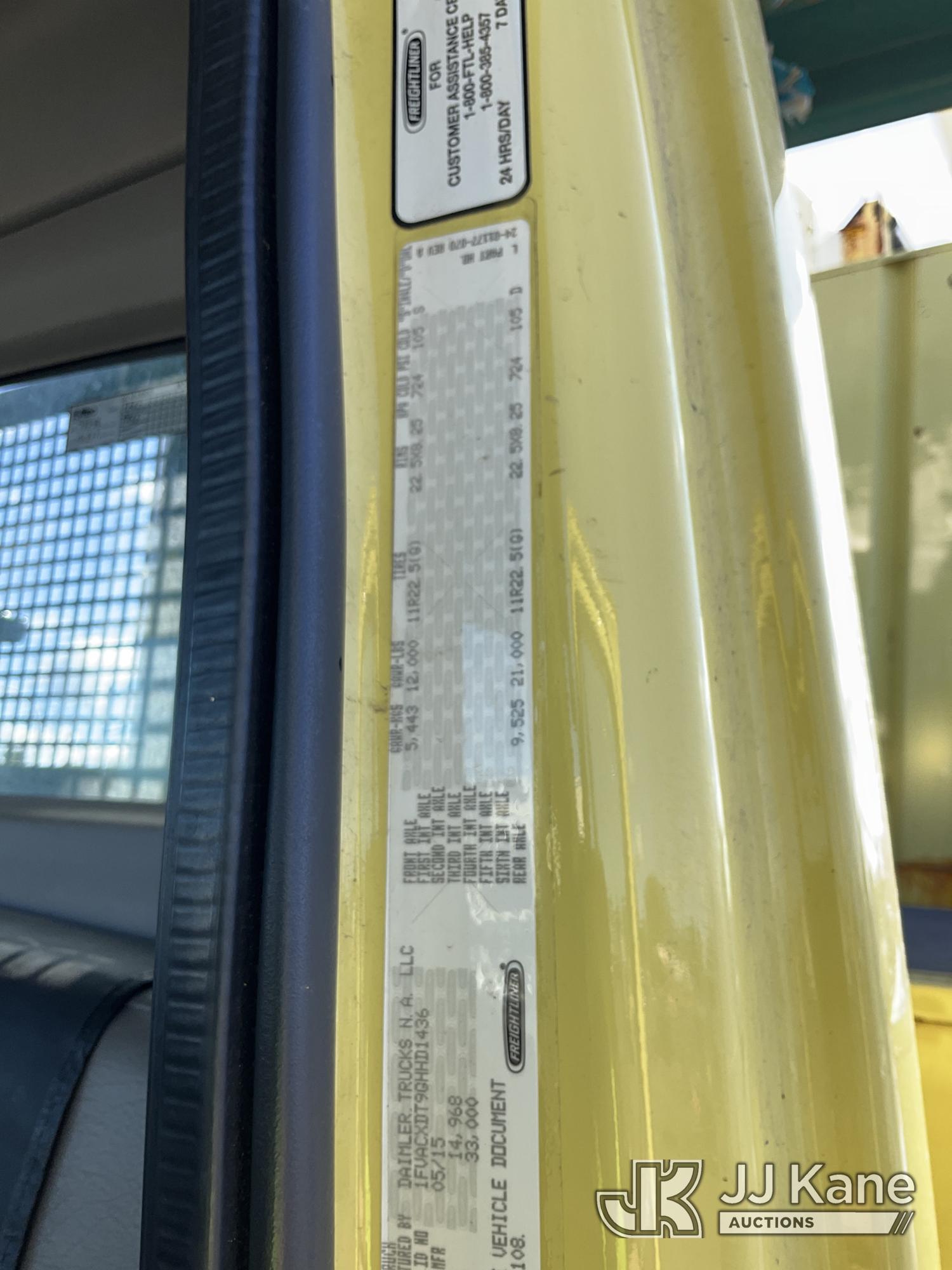 2016 Freightliner M2 106