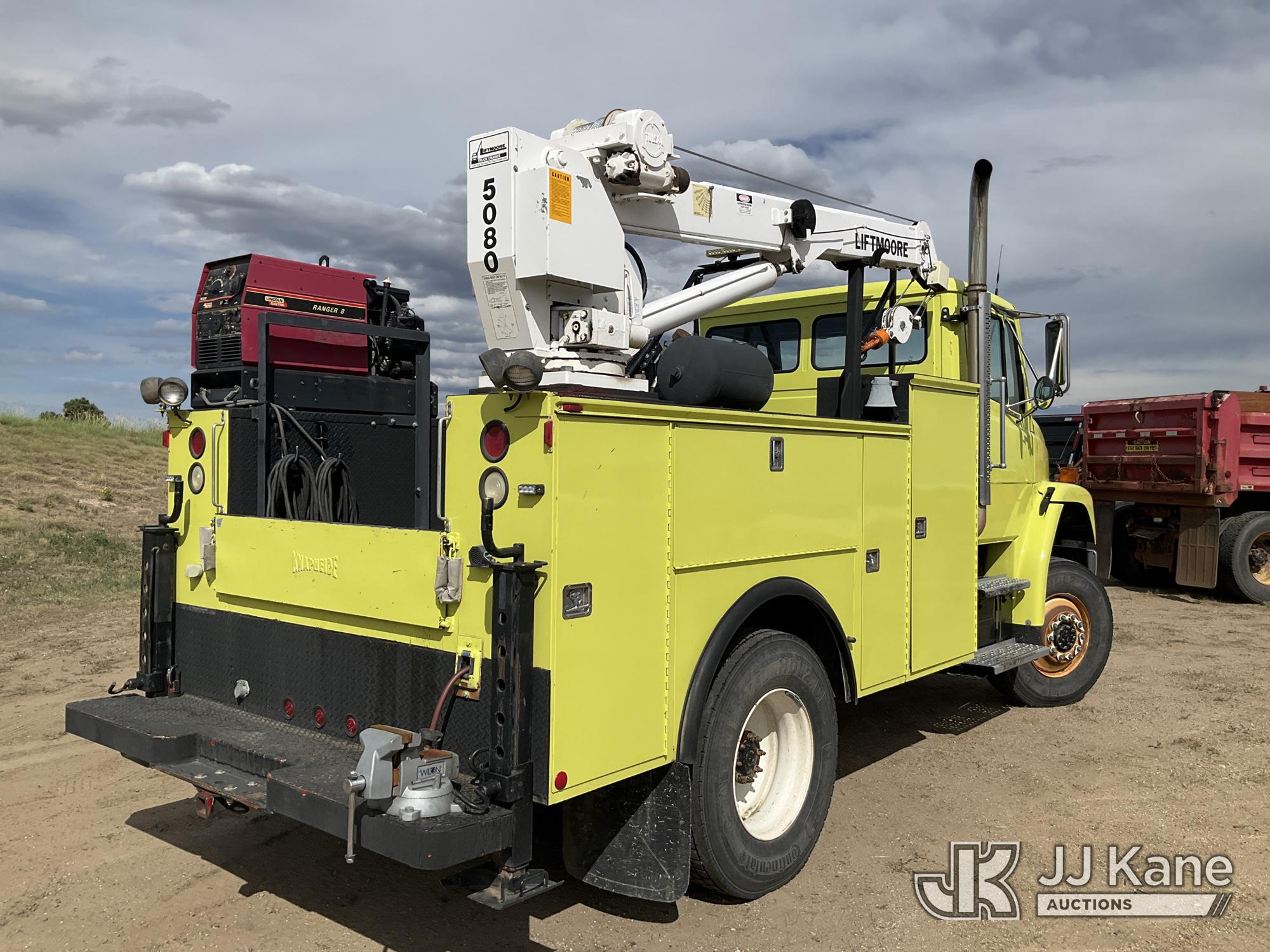 2002 Freightliner FL70