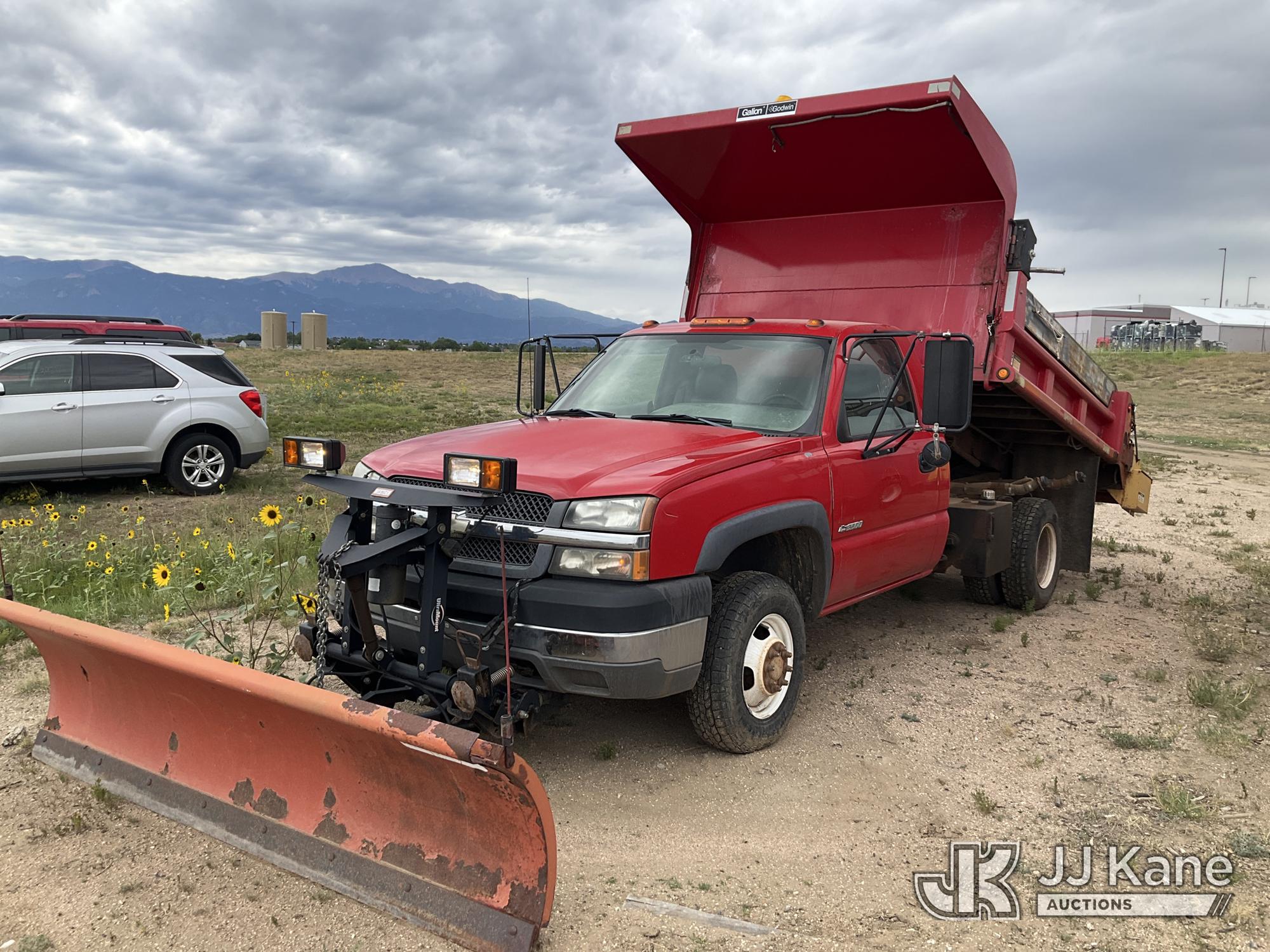 Photo of 2004 Chevrolet Silverado 3500