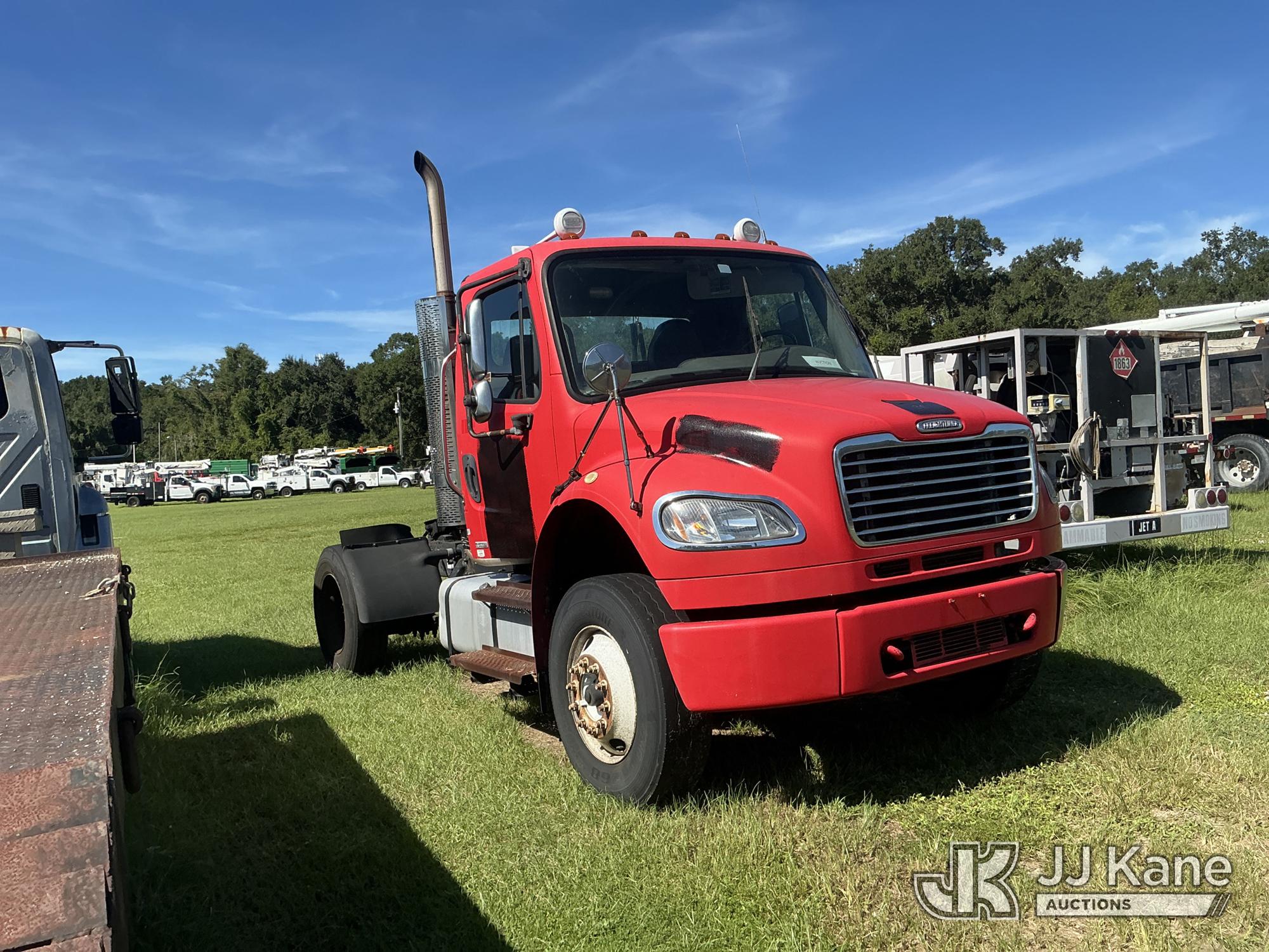 2008 Freightliner M2 106