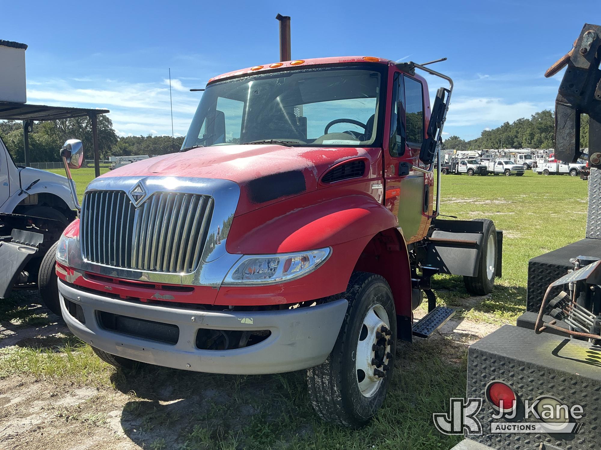 Photo of 2010 International 4400