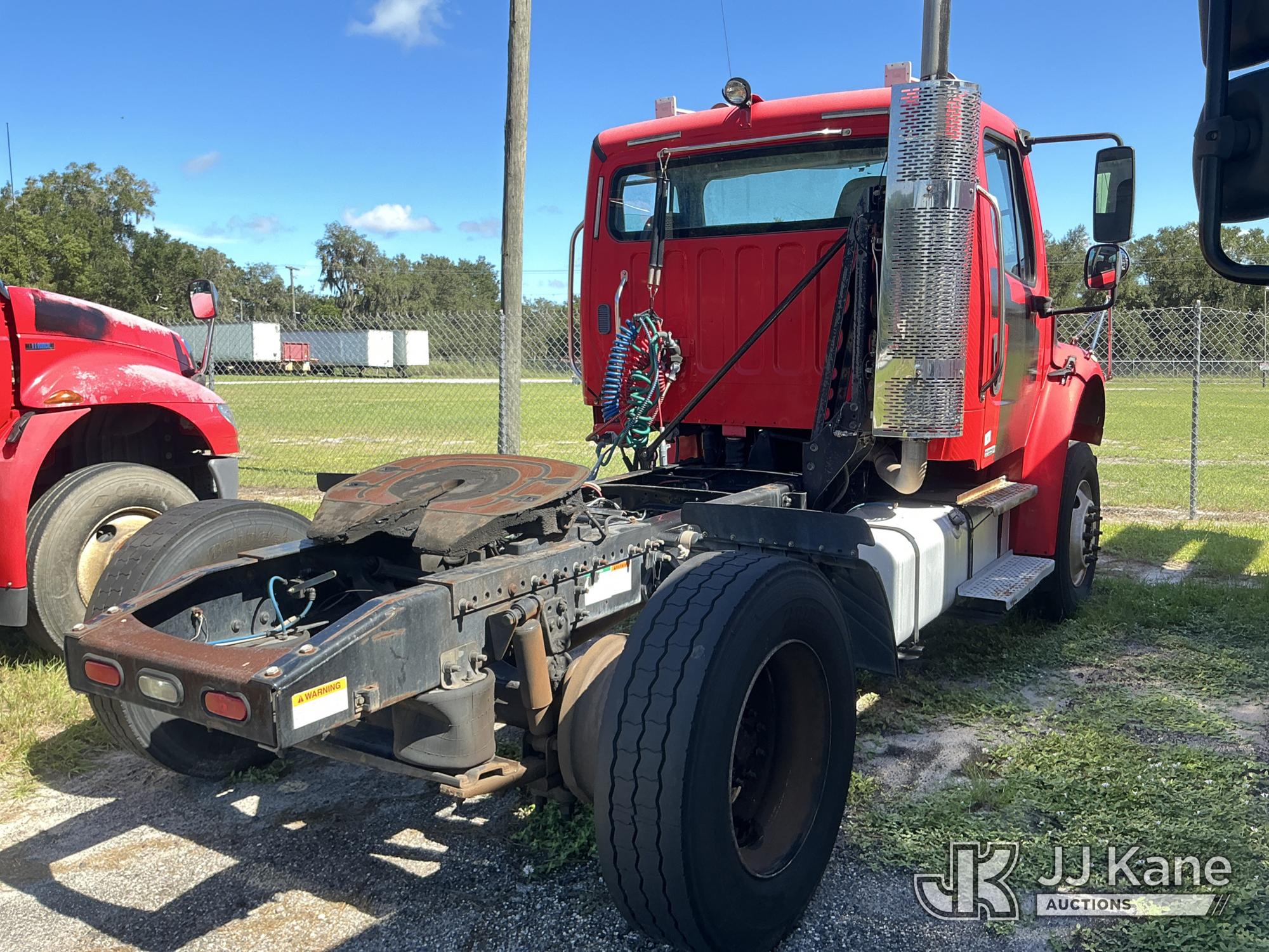 2008 Freightliner M2 106