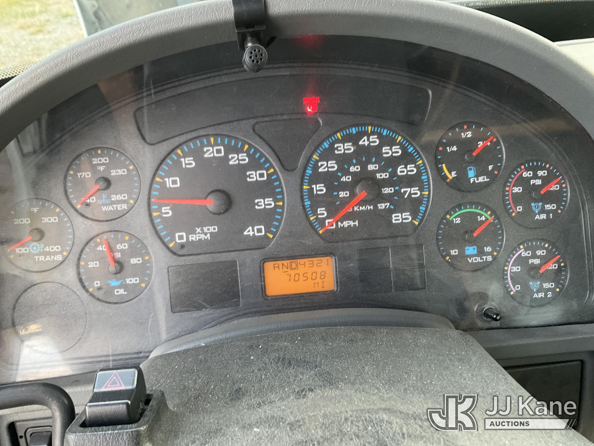 2004 International 7400