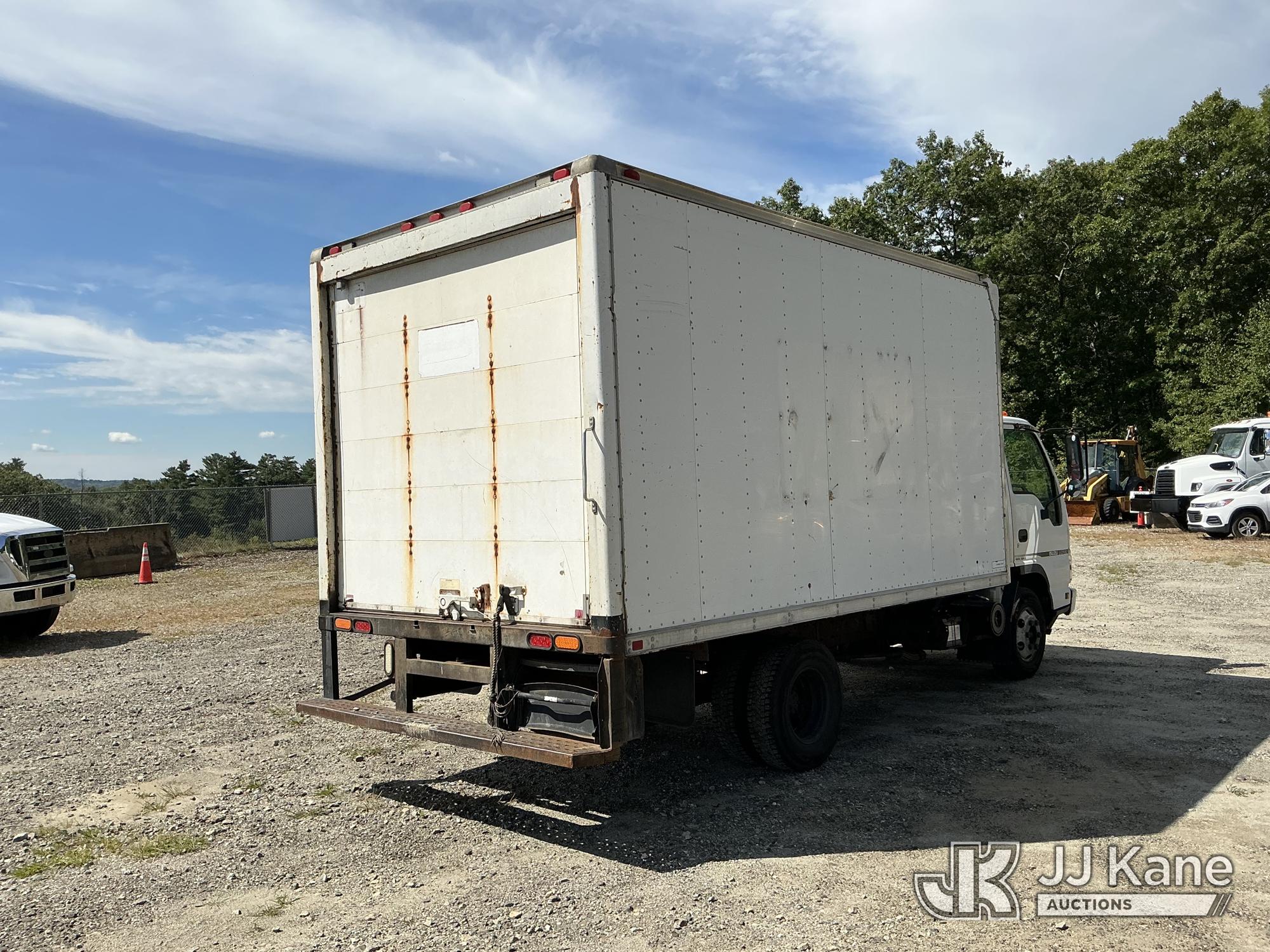 2007 Isuzu NPR