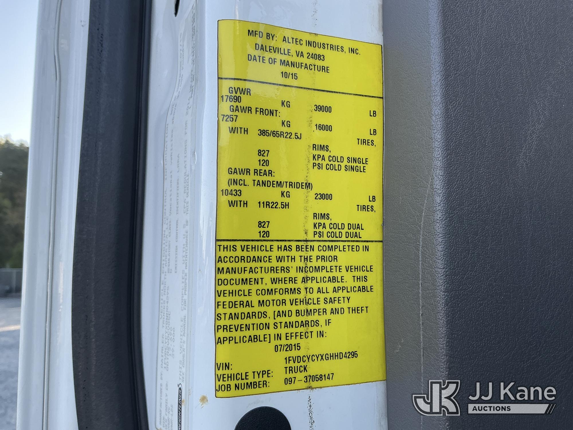 2016 Freightliner M2 106