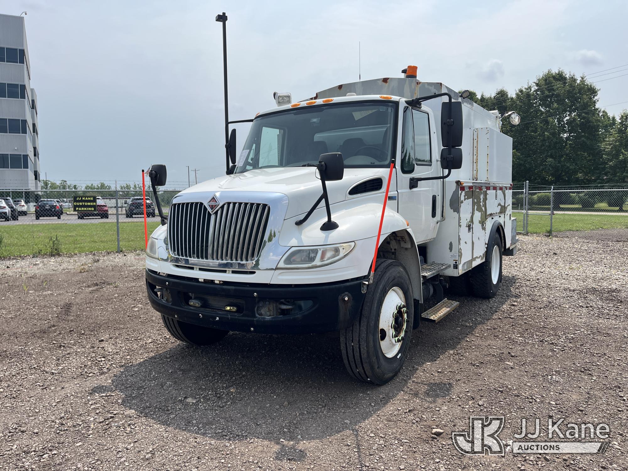 Photo of 2015 International 4400