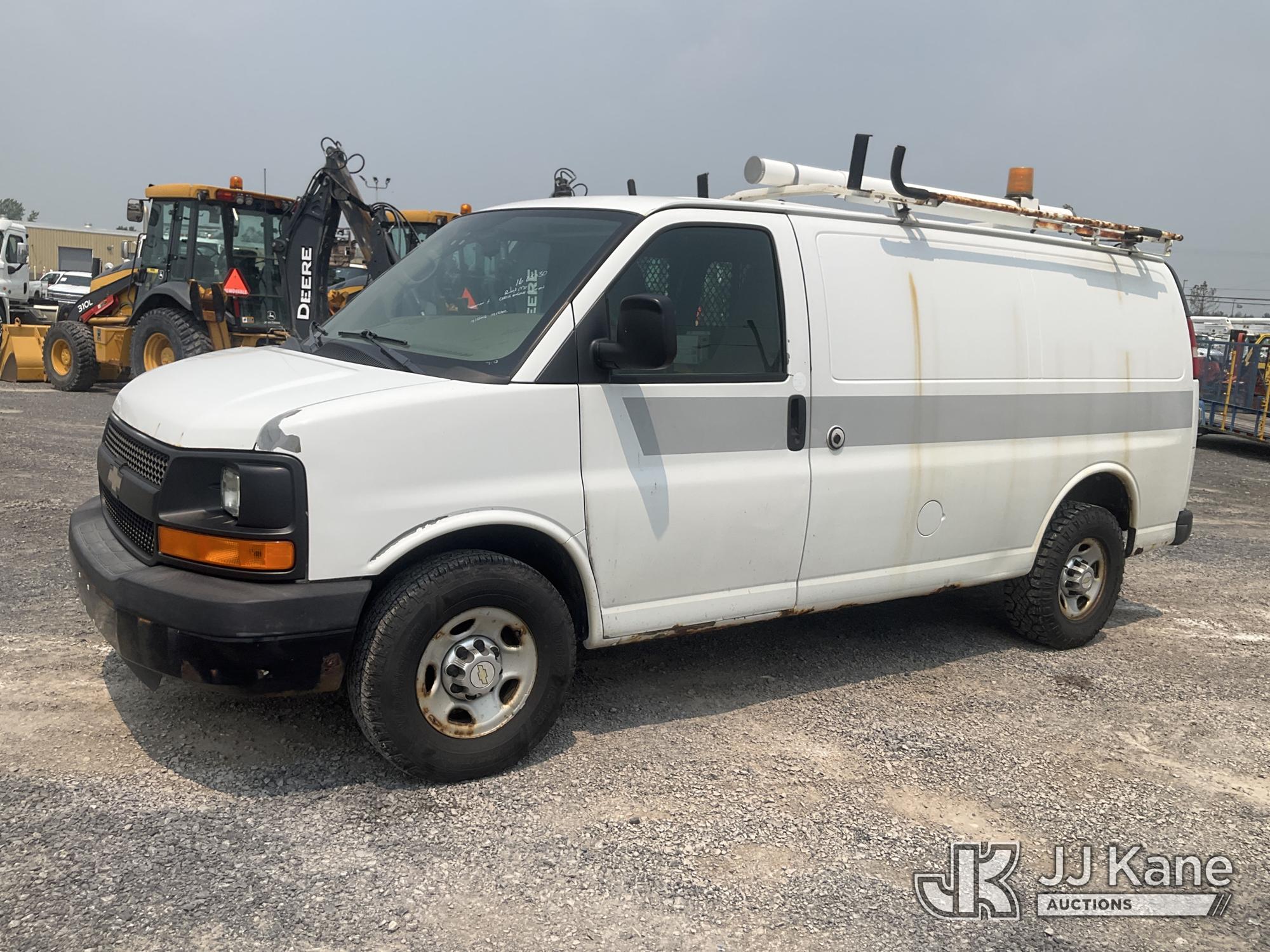 Photo of 2011 Chevrolet Express G2500