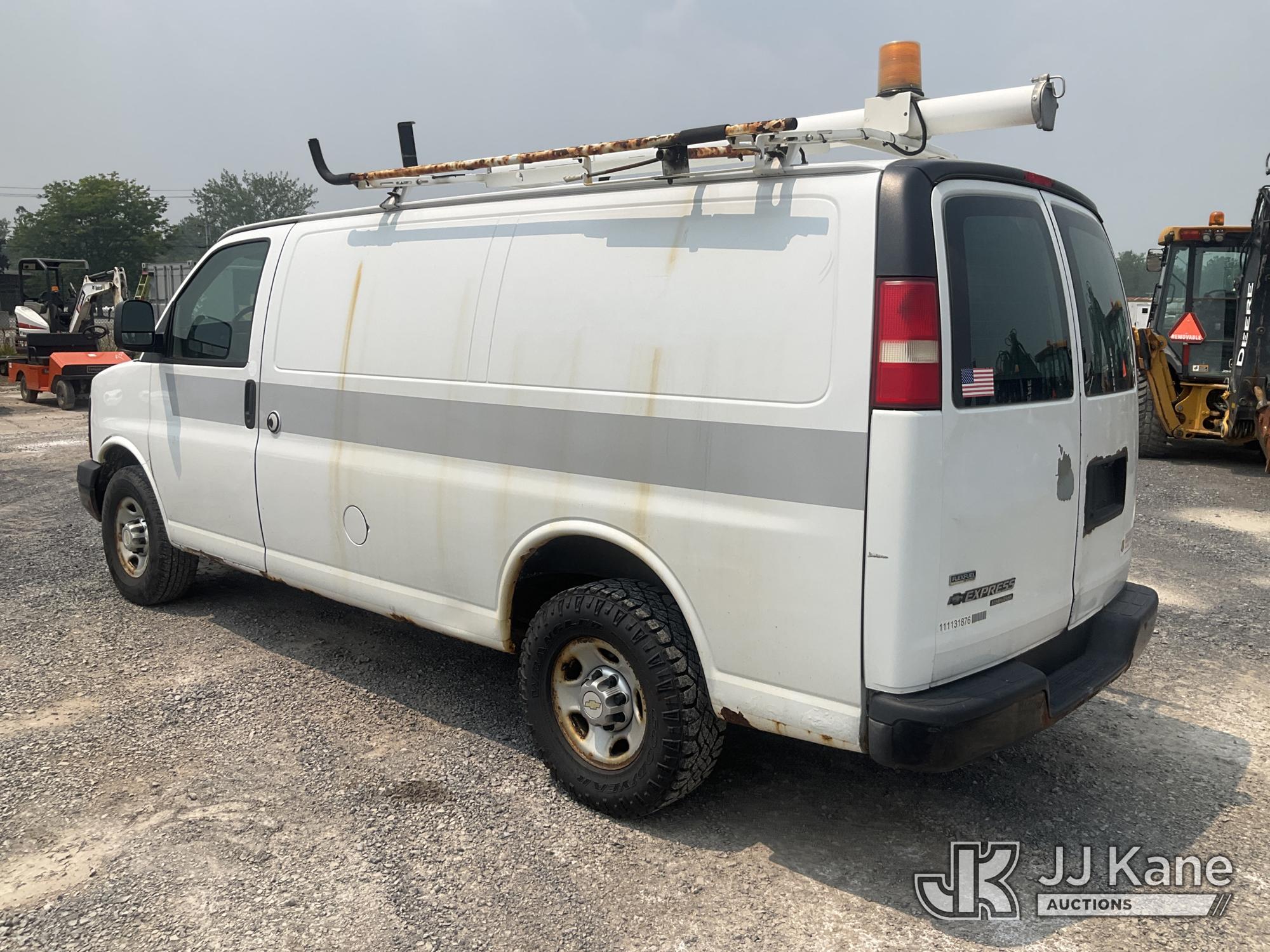 2011 Chevrolet EXPRESS G2500