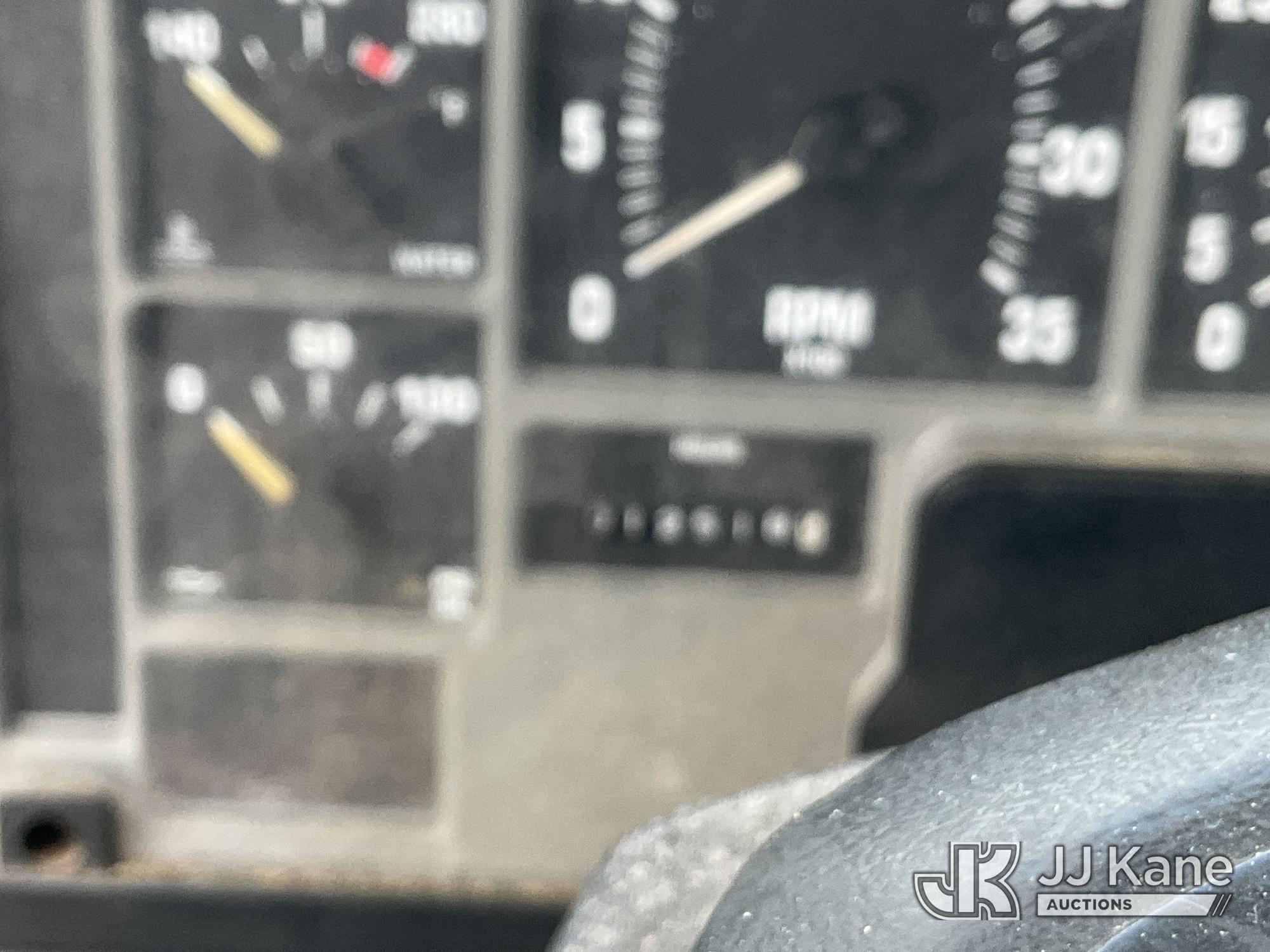 2000 International 4900