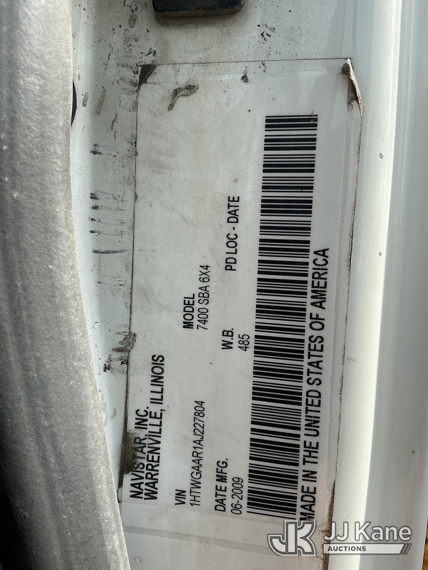 2010 International 7400