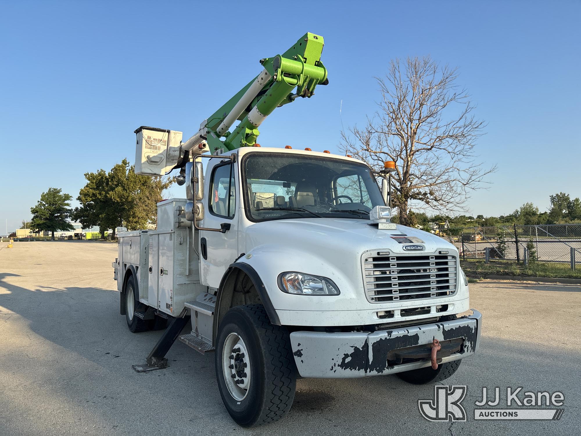 2017 Freightliner M2 106