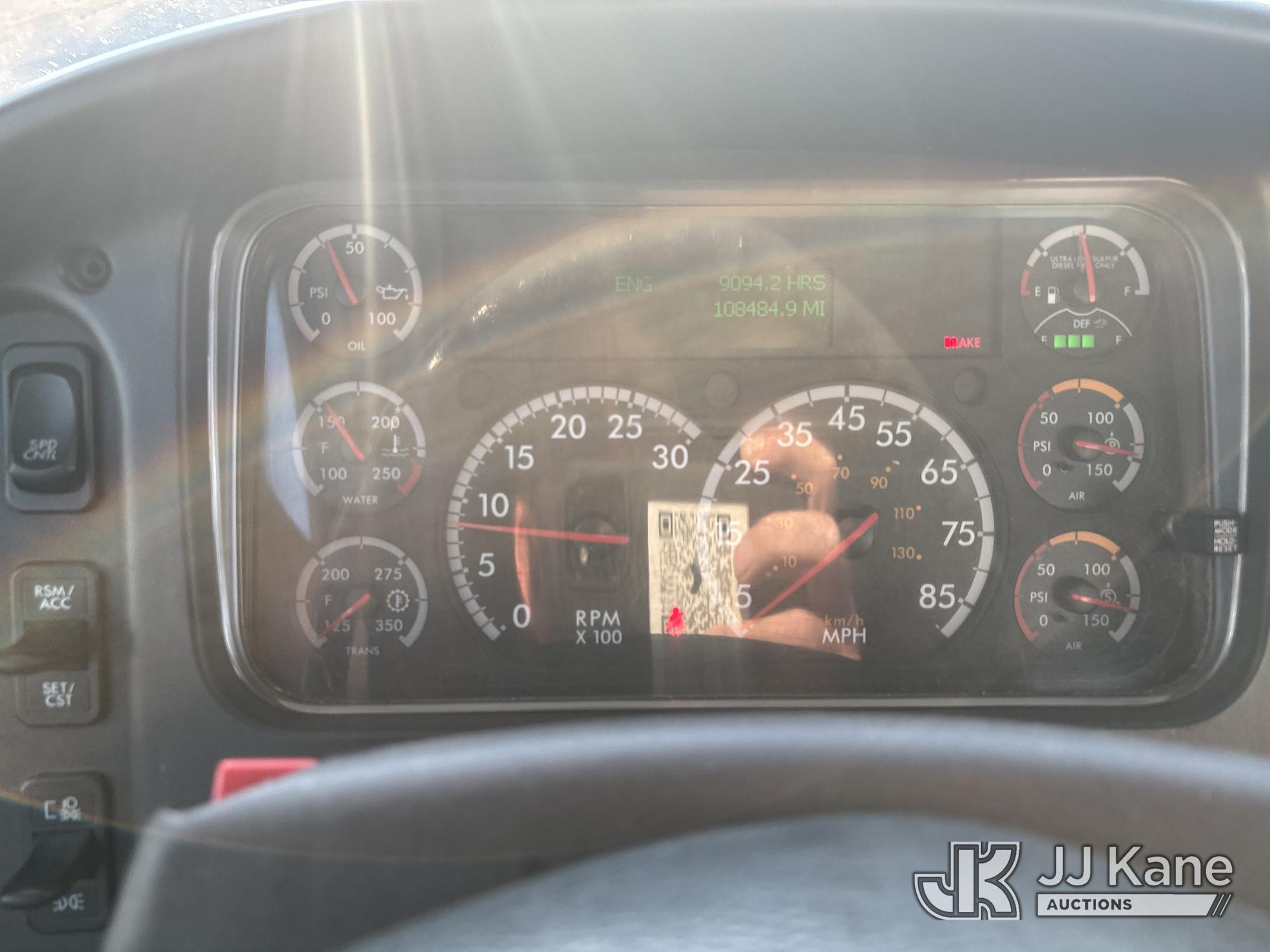 2017 Freightliner M2 106
