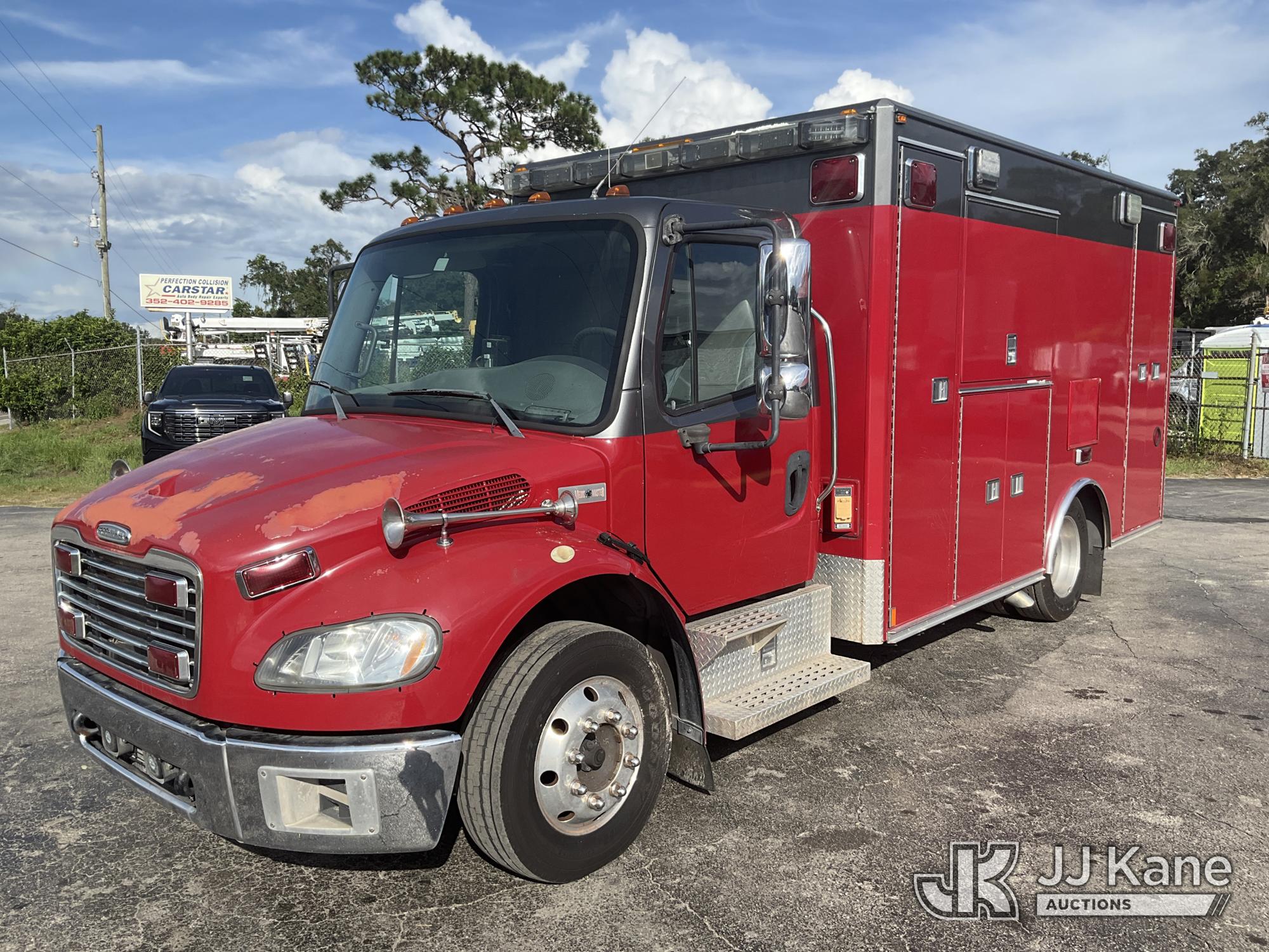 2005 Freightliner M2 106