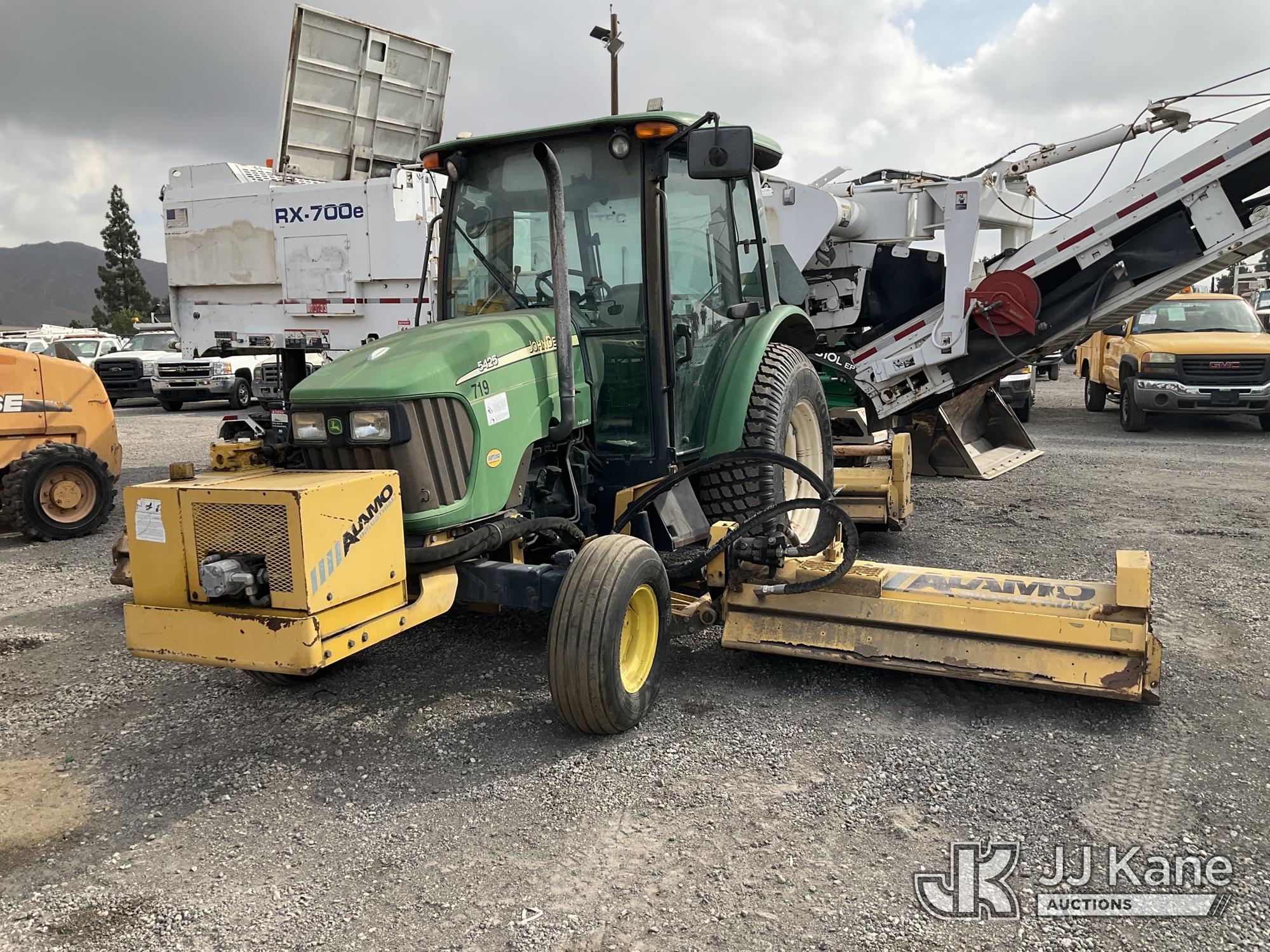 2007 John Deere 5425