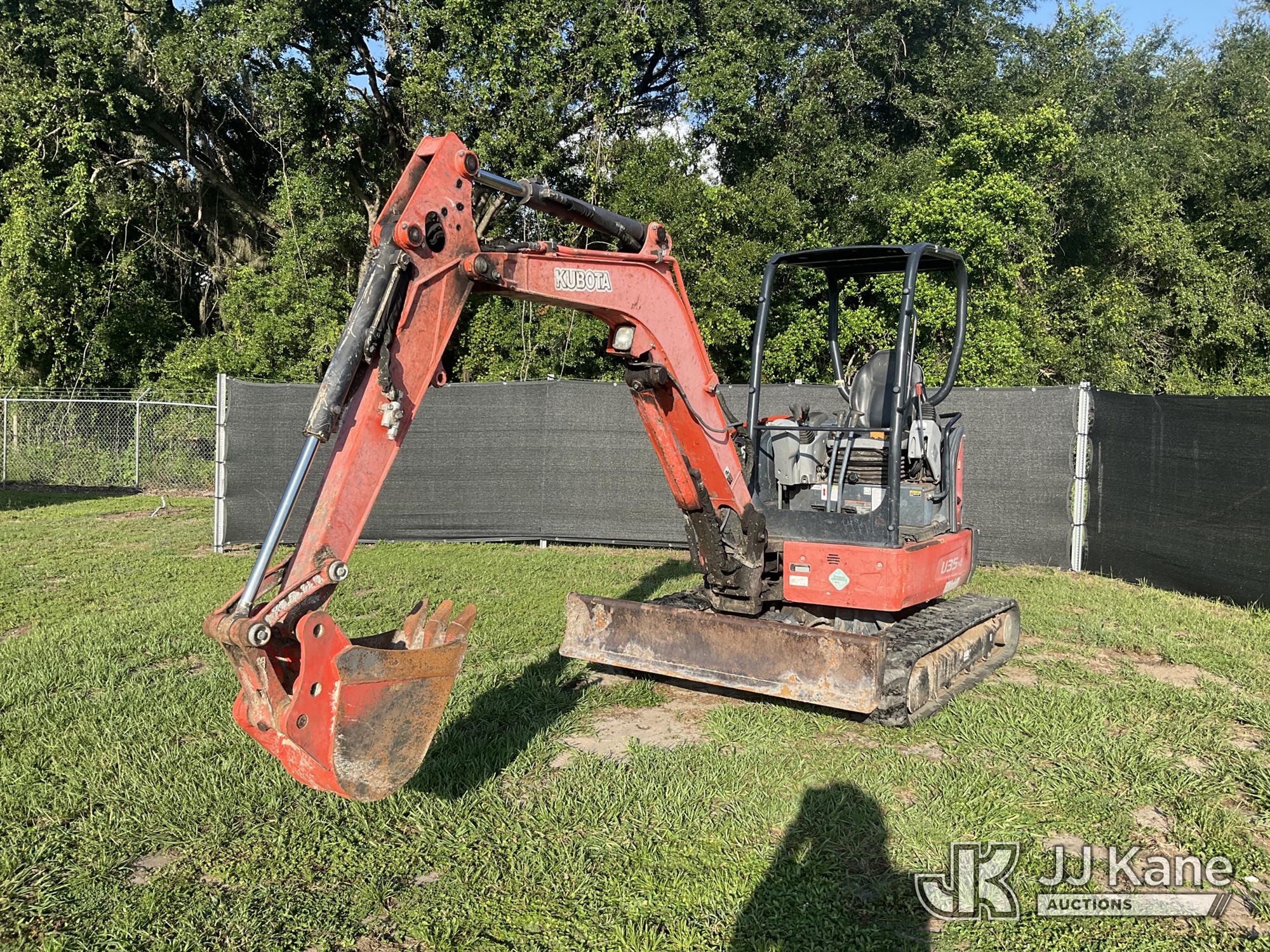 Photo of 2014 Kubota U35-4