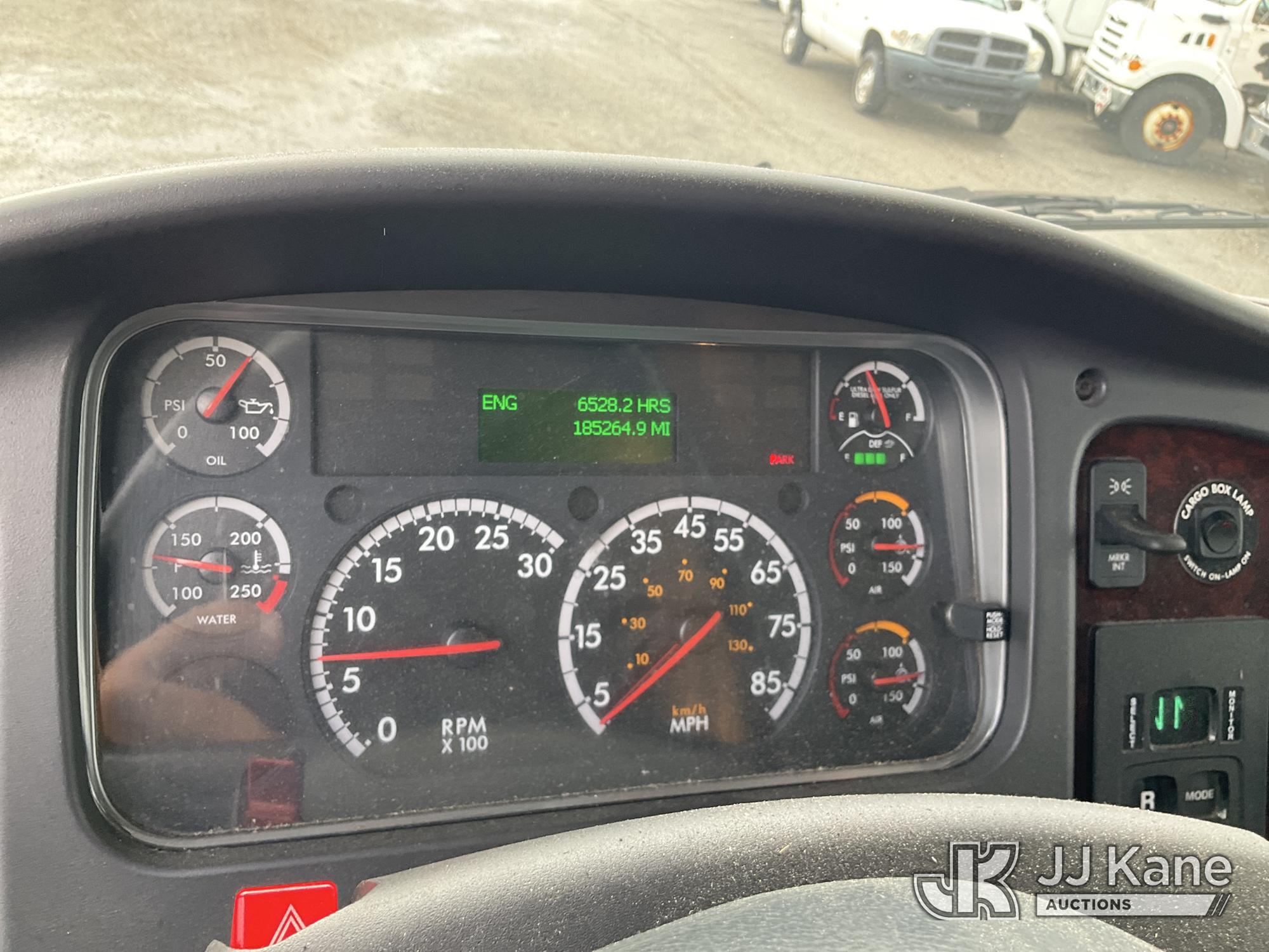 2016 Freightliner M2 106