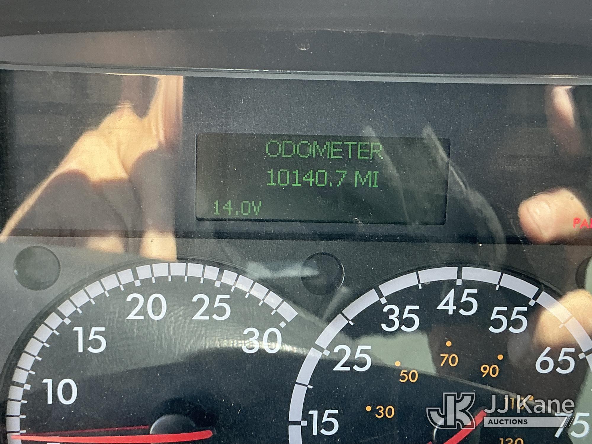2008 Freightliner M2 112