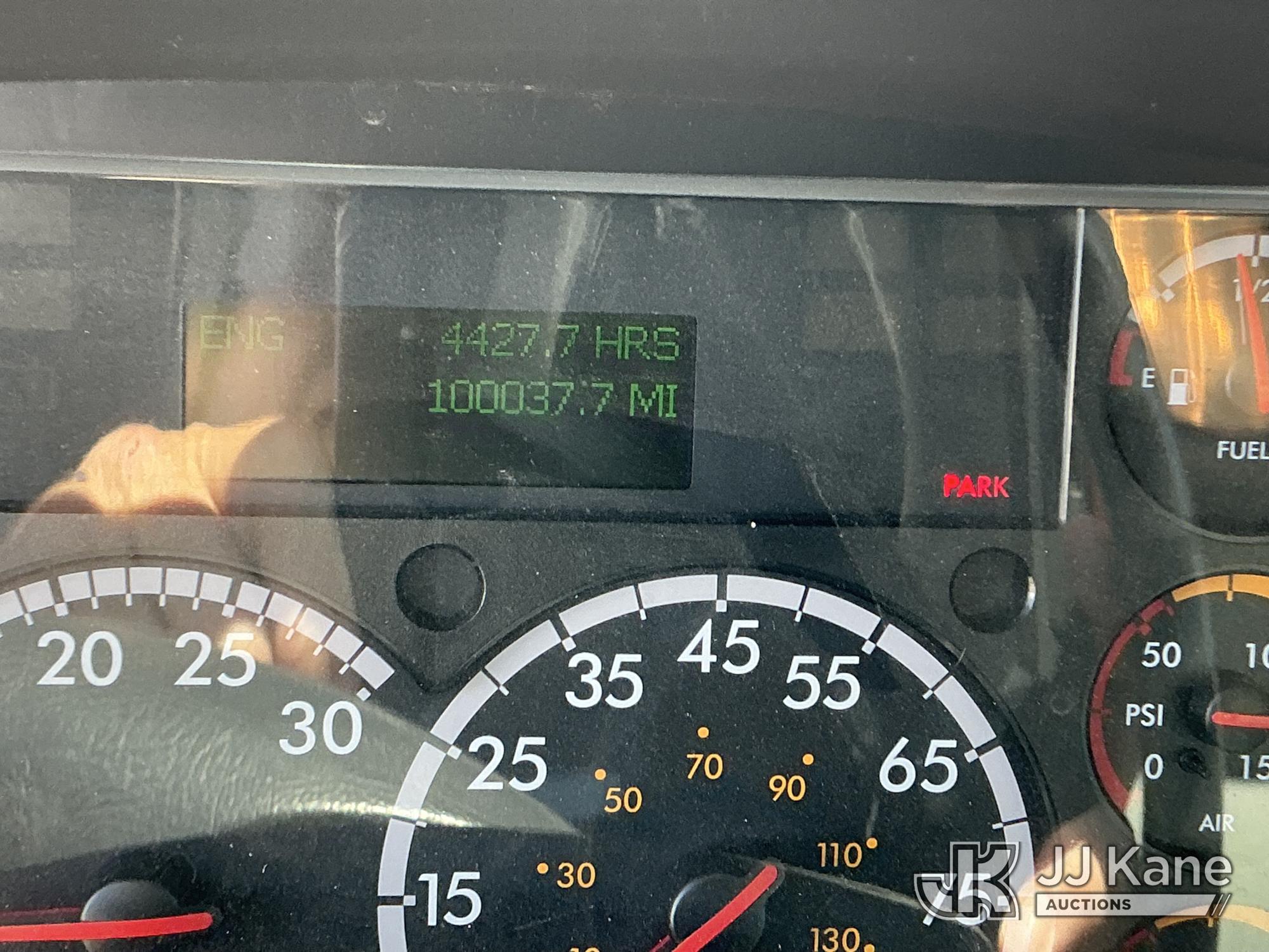 2008 Freightliner M2 112