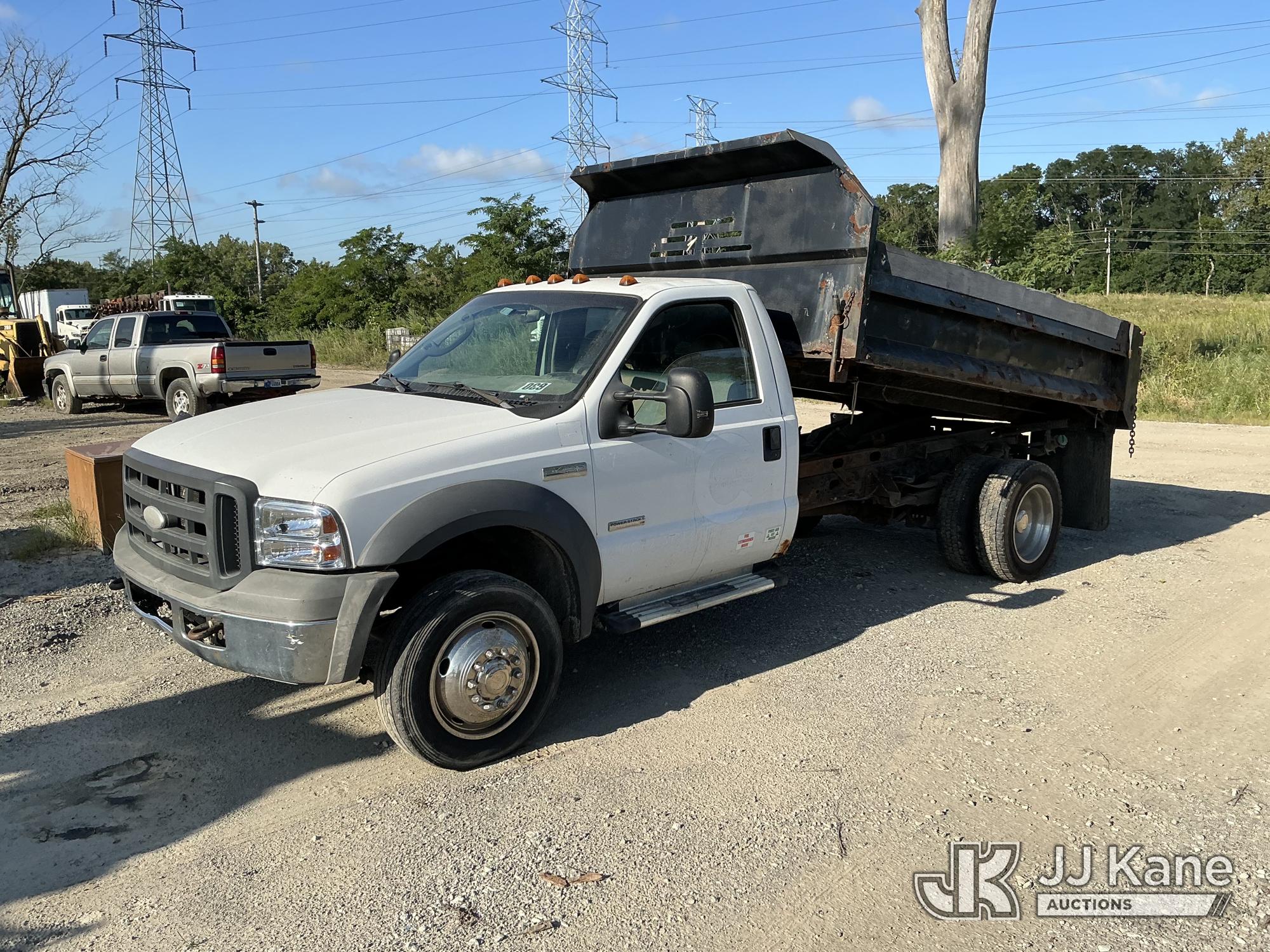 2005 Ford F-450 SD Dump Truck