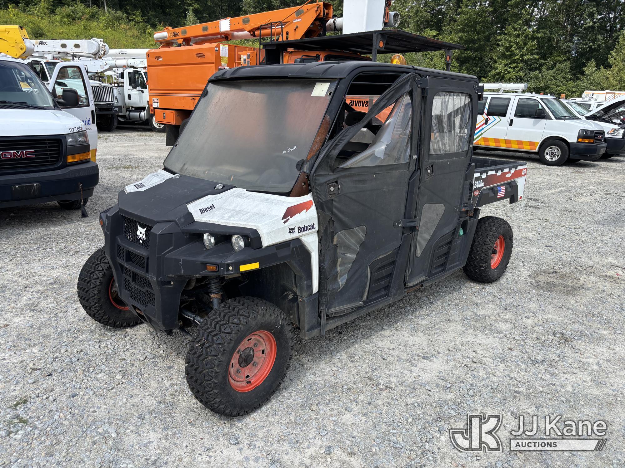 Photo of 2015 Bobcat 3400 XL 4x4