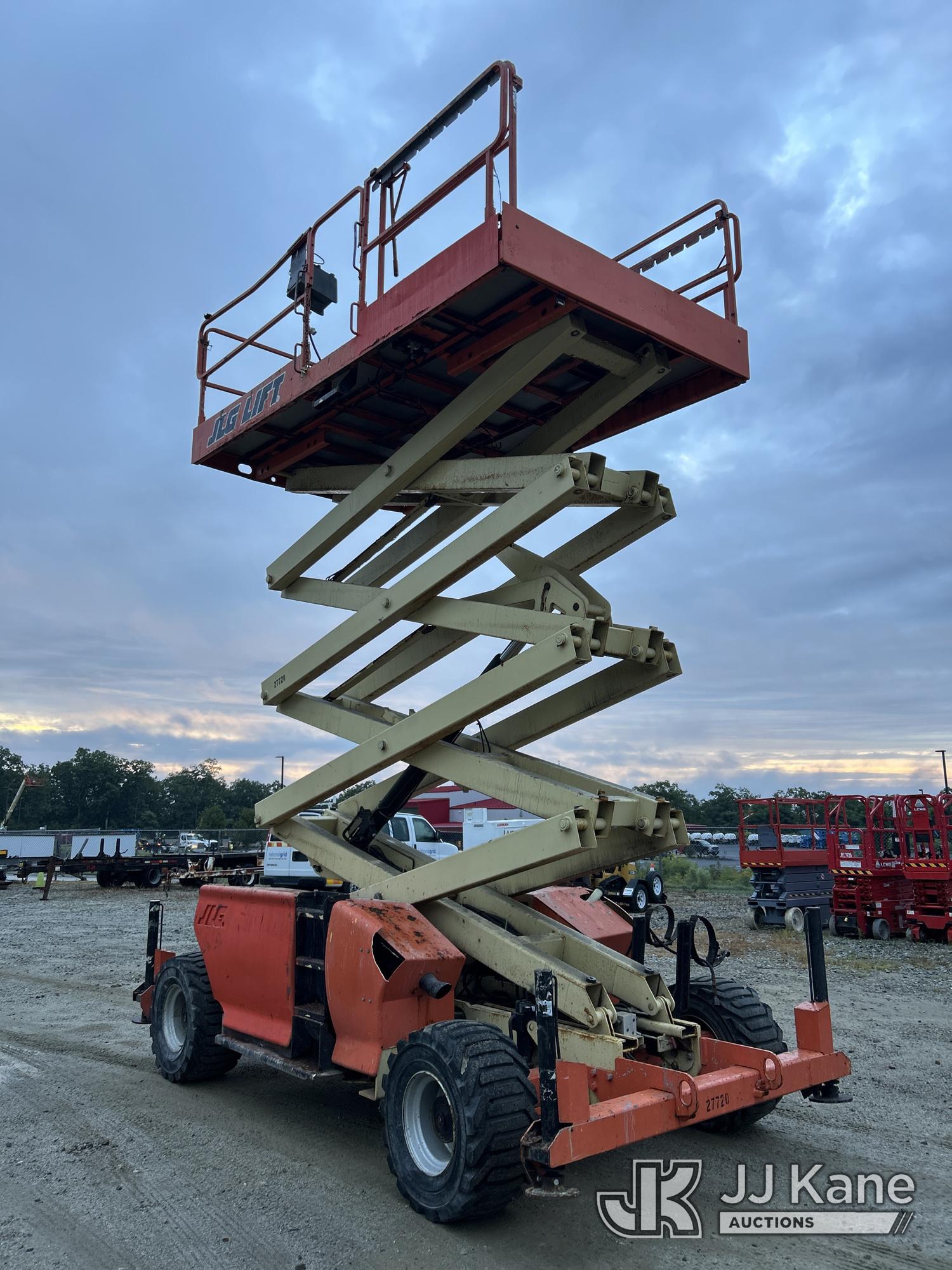 2005 JLG 4394RT
