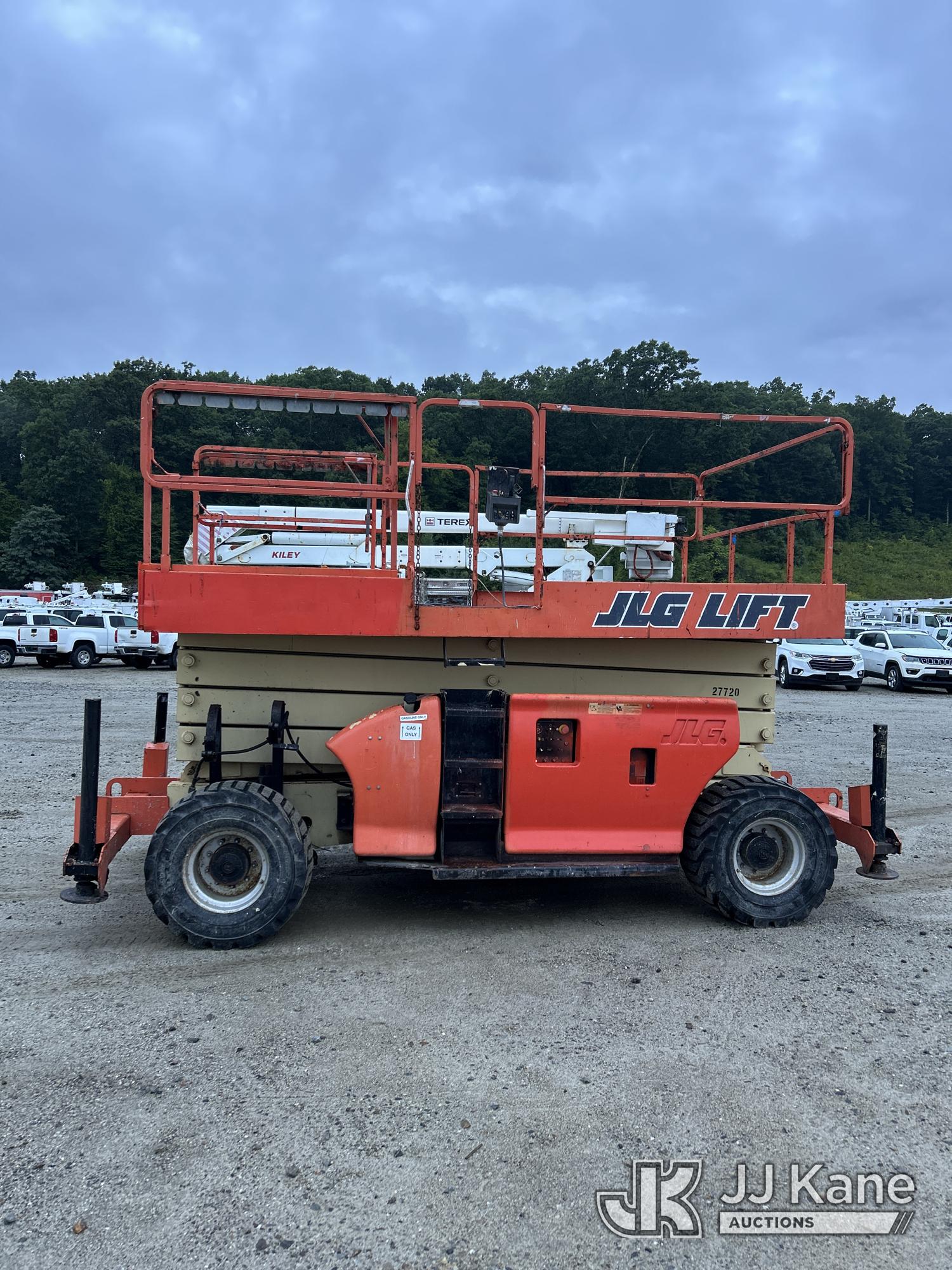 2005 JLG 4394RT
