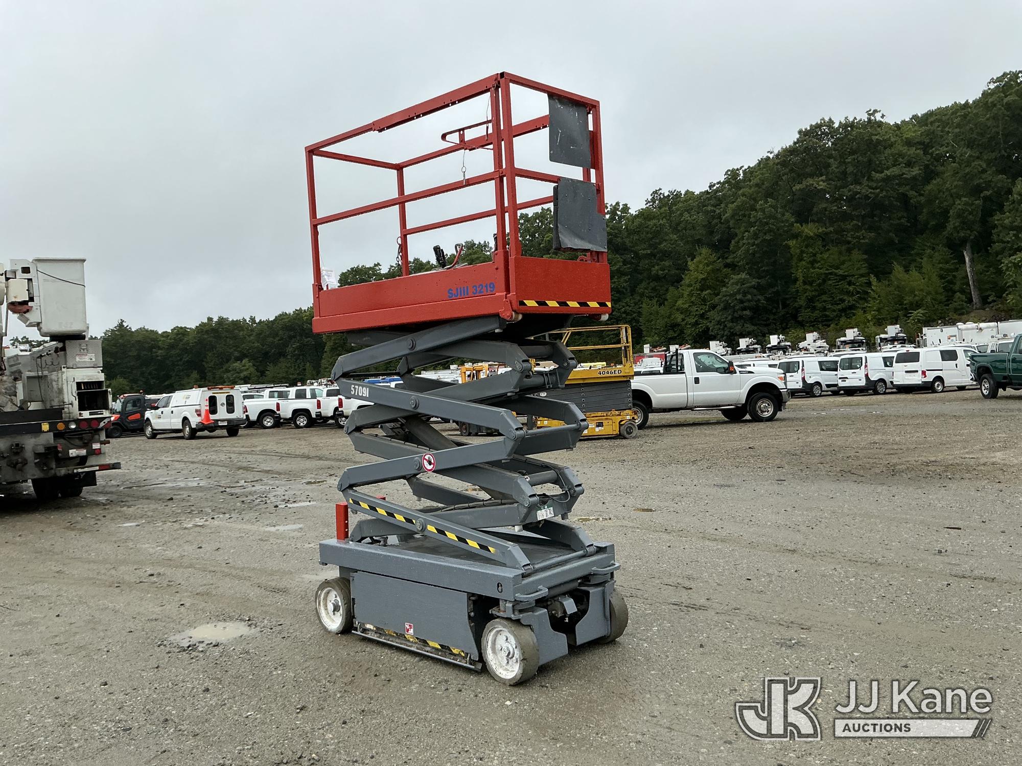 2013 Skyjack SJIII-3219