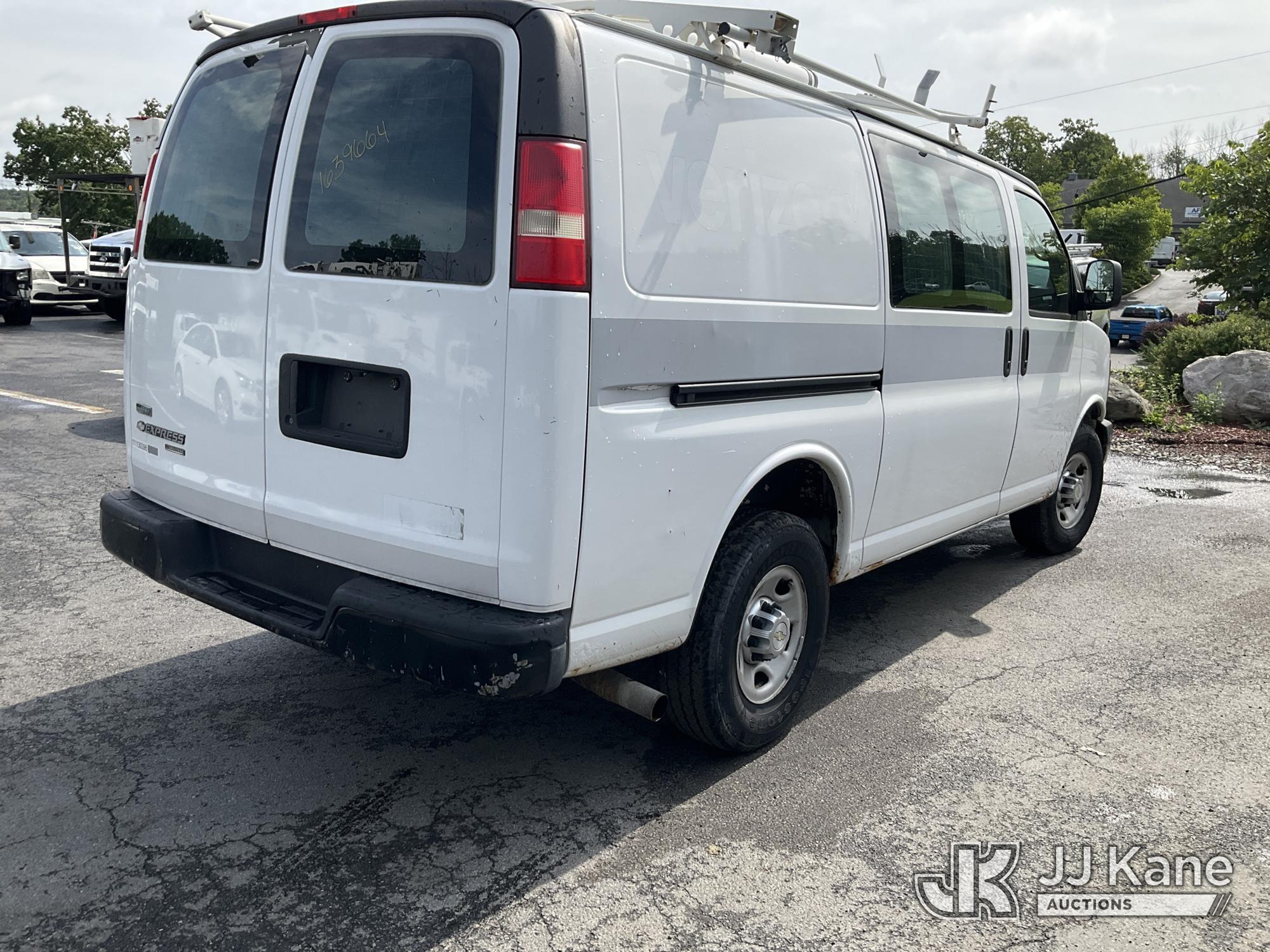 2011 Chevrolet Express G2500
