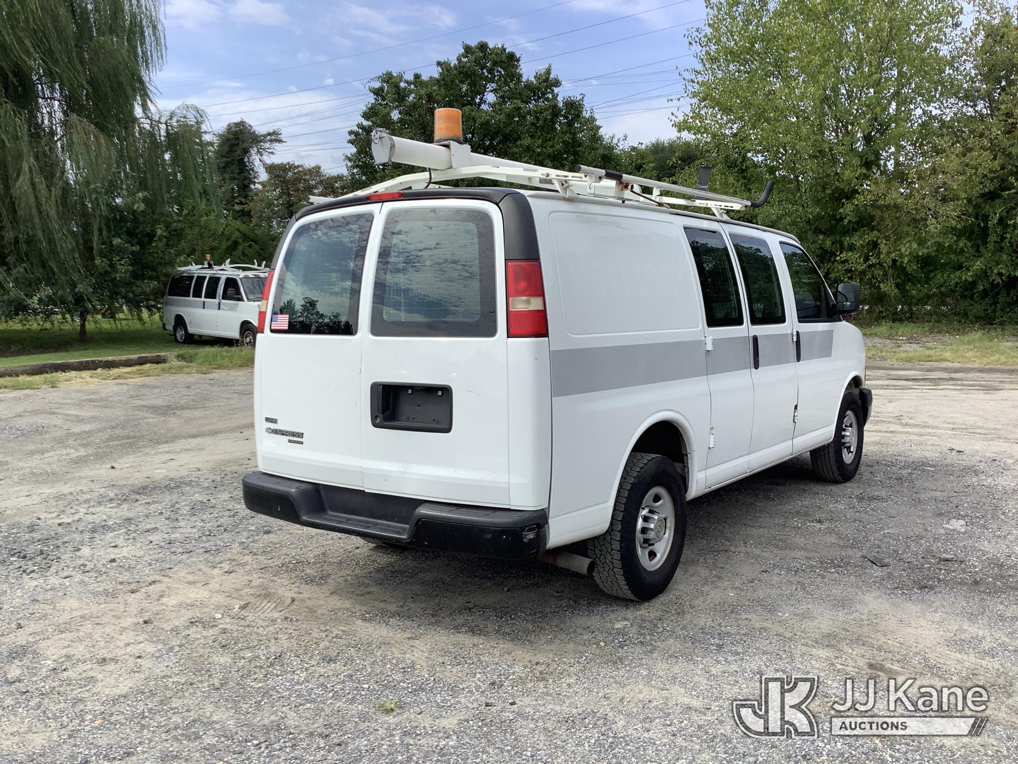2011 Chevrolet Express G2500