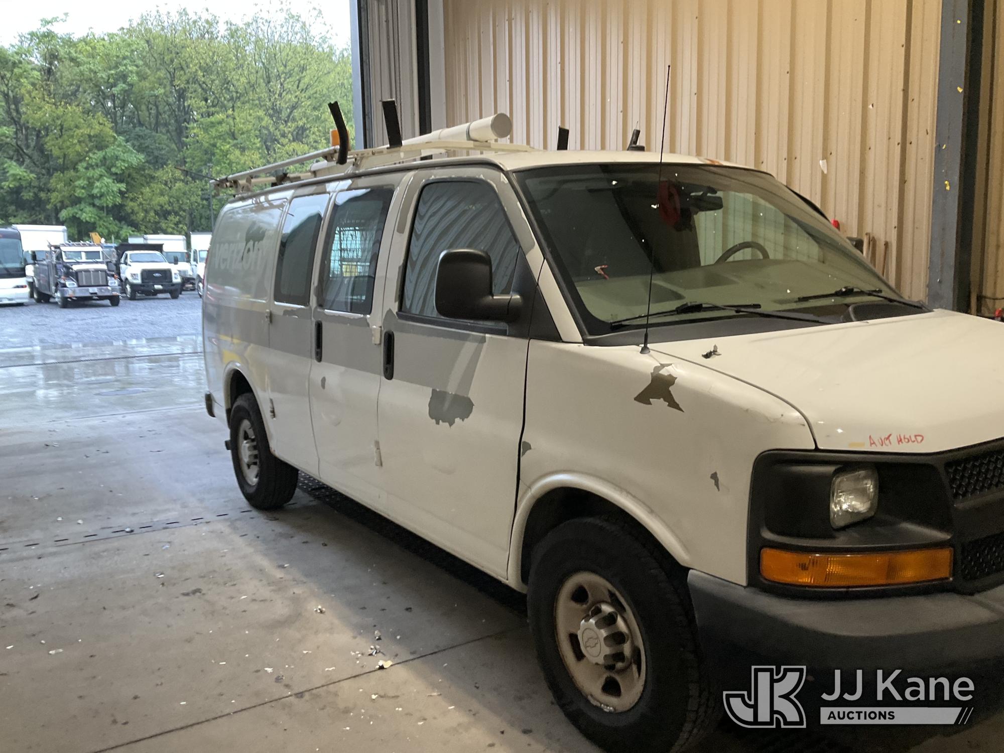 2011 Chevrolet Express G2500