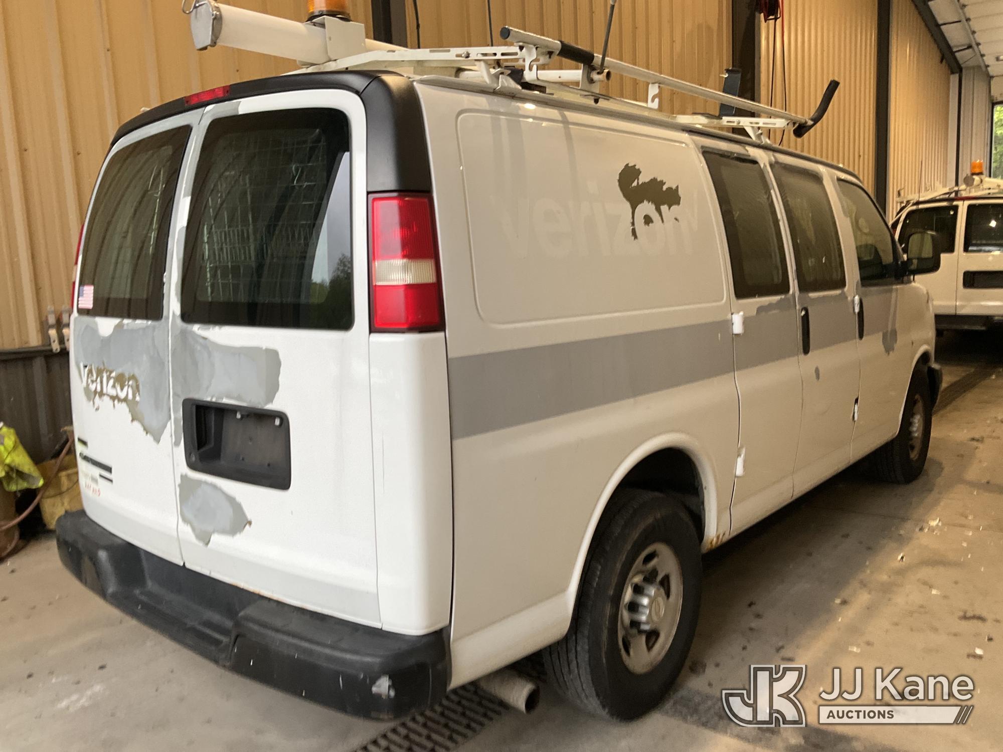 2011 Chevrolet Express G2500