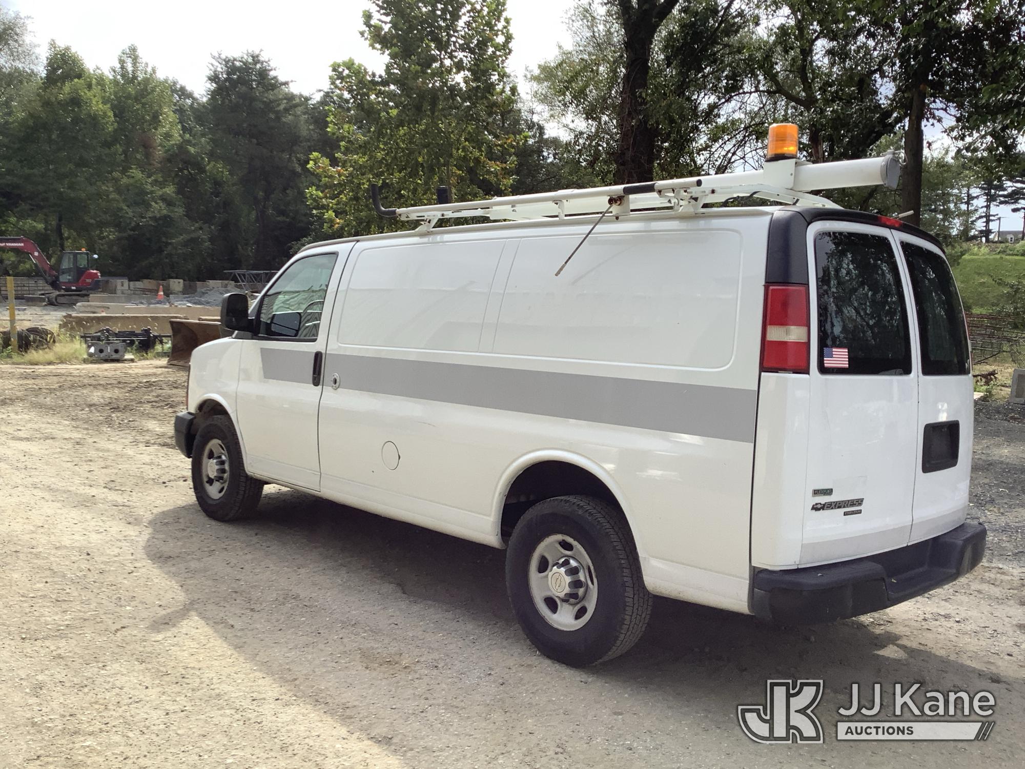 2011 Chevrolet Express G2500