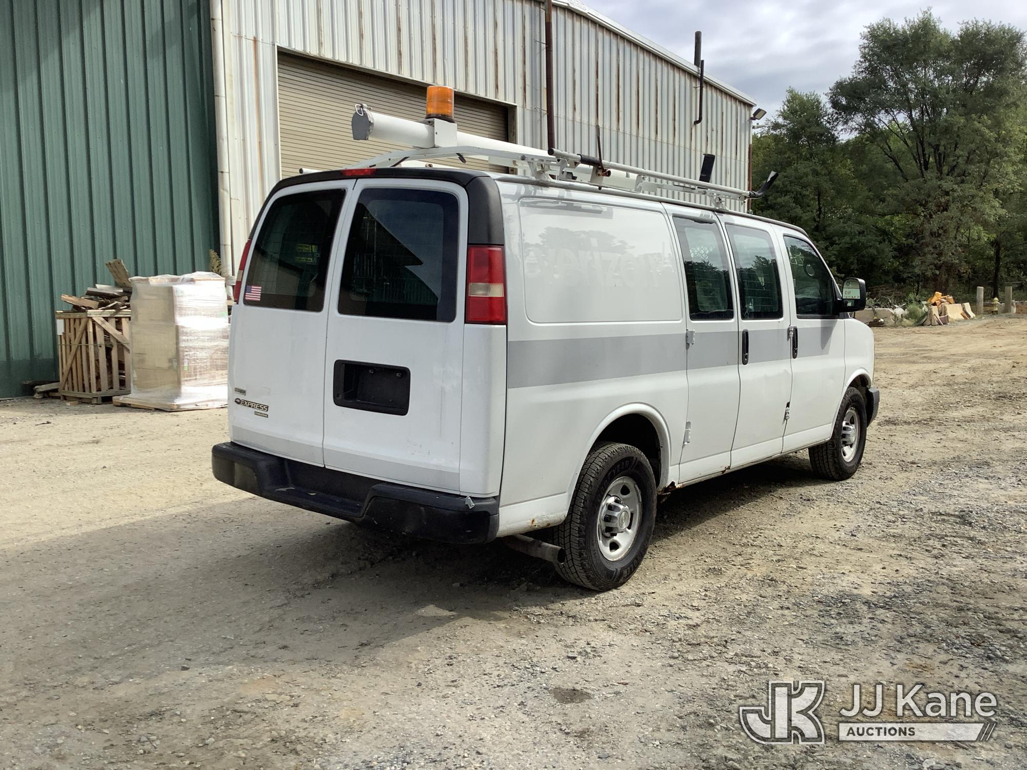 2011 Chevrolet Express G2500