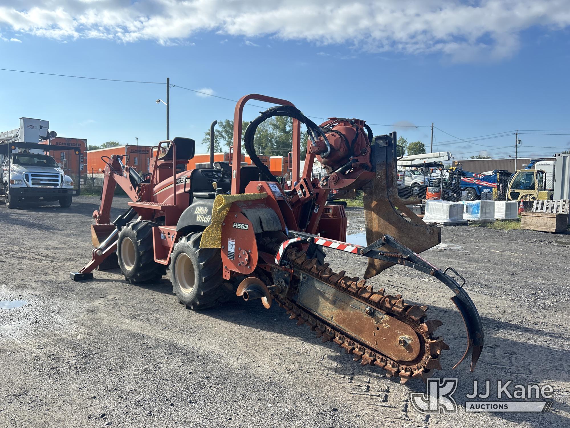 2012 Ditch Witch TRENCHER H553