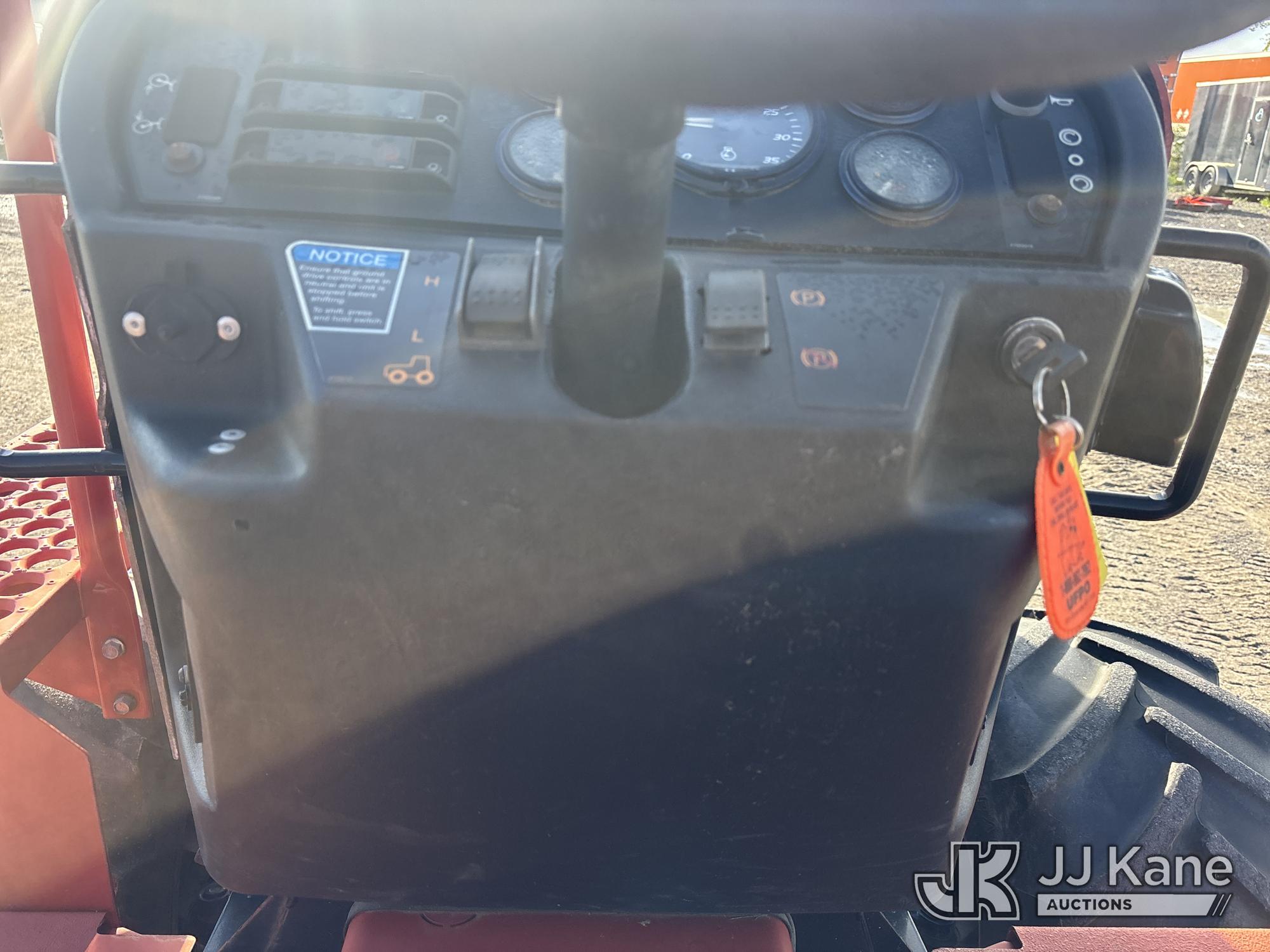 2012 Ditch Witch TRENCHER H553